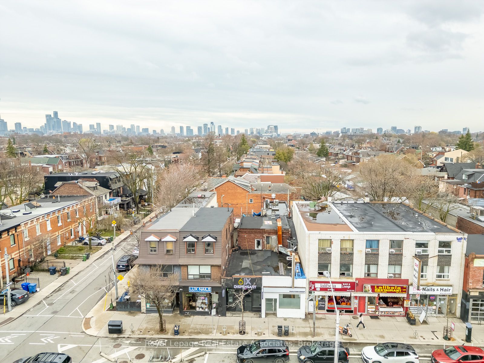 863 Bloor Street W Property Photo 4