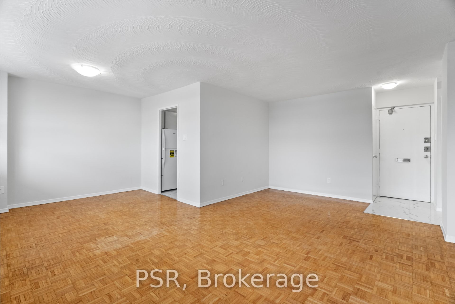105 Rowena Drive 204 Property Photo 3