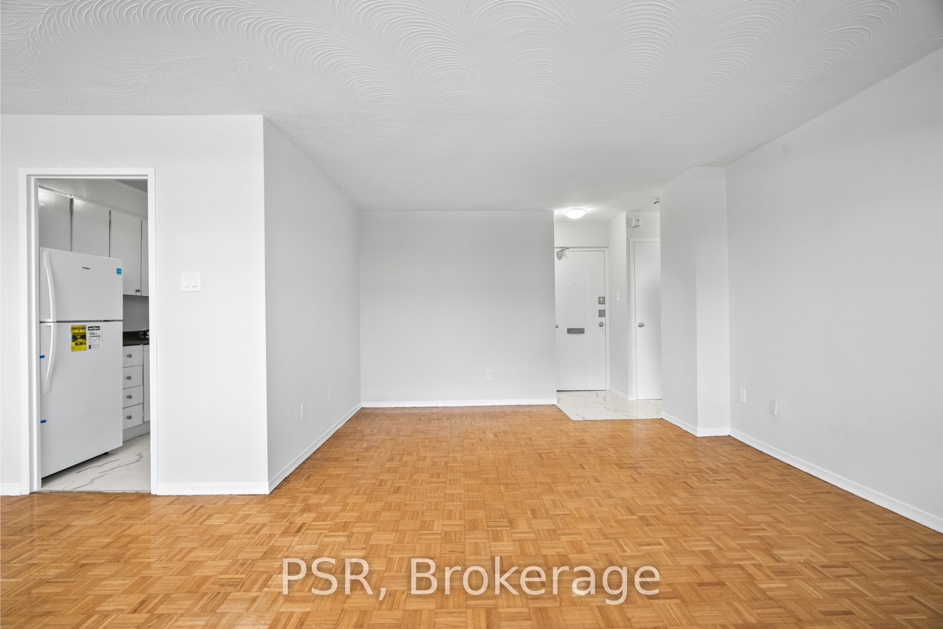 105 Rowena Drive 204 Property Photo 5