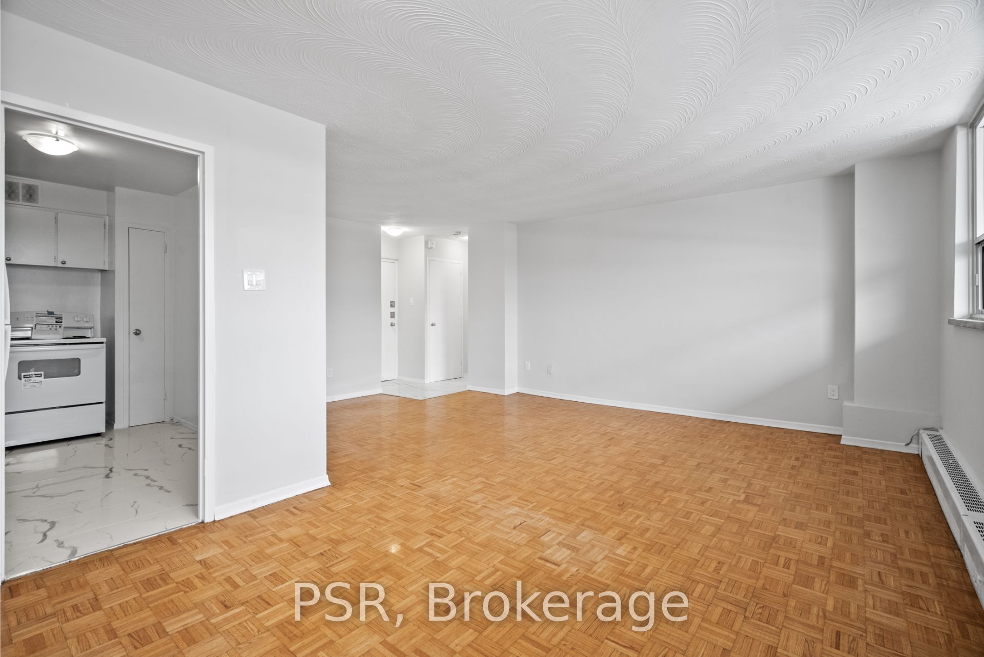 105 Rowena Drive 204 Property Photo 6