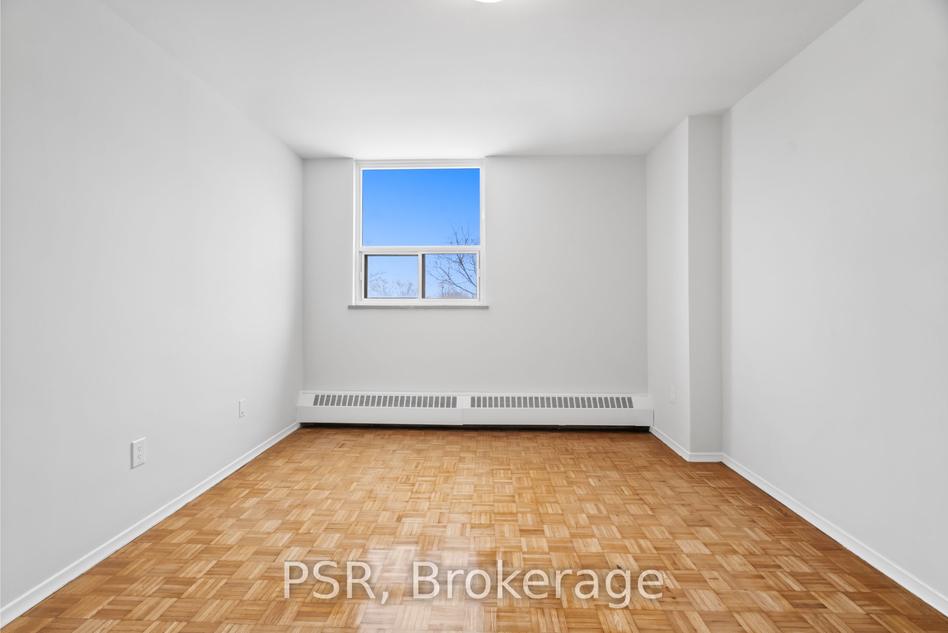105 Rowena Drive 204 Property Photo 14