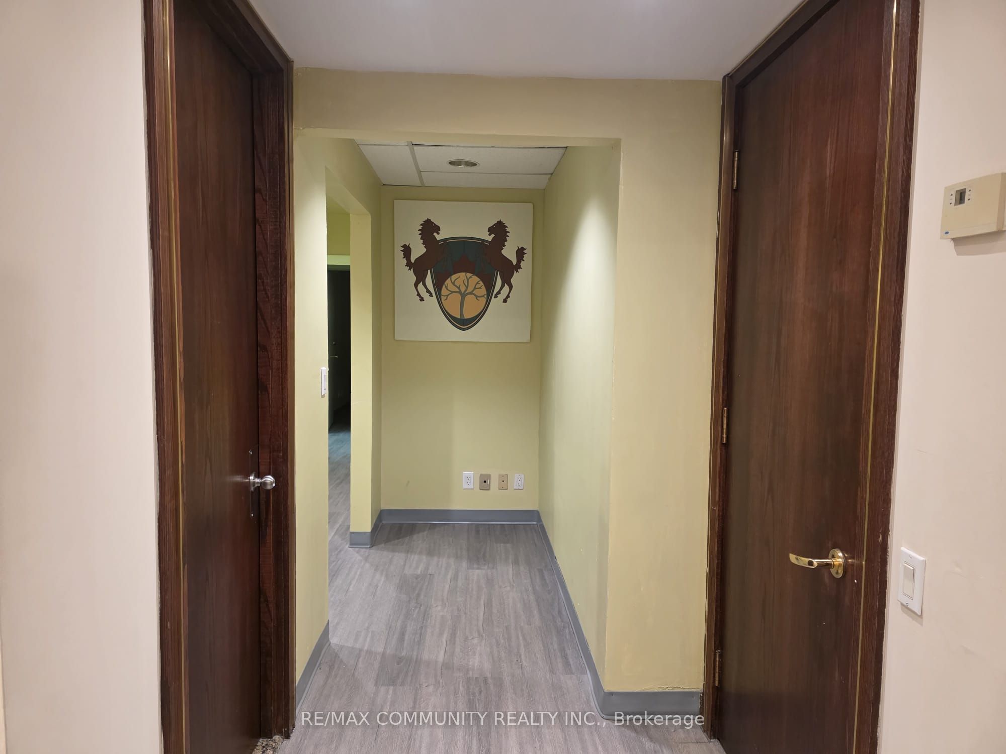 250 Sheppard Avenue E 303 Property Photo 6