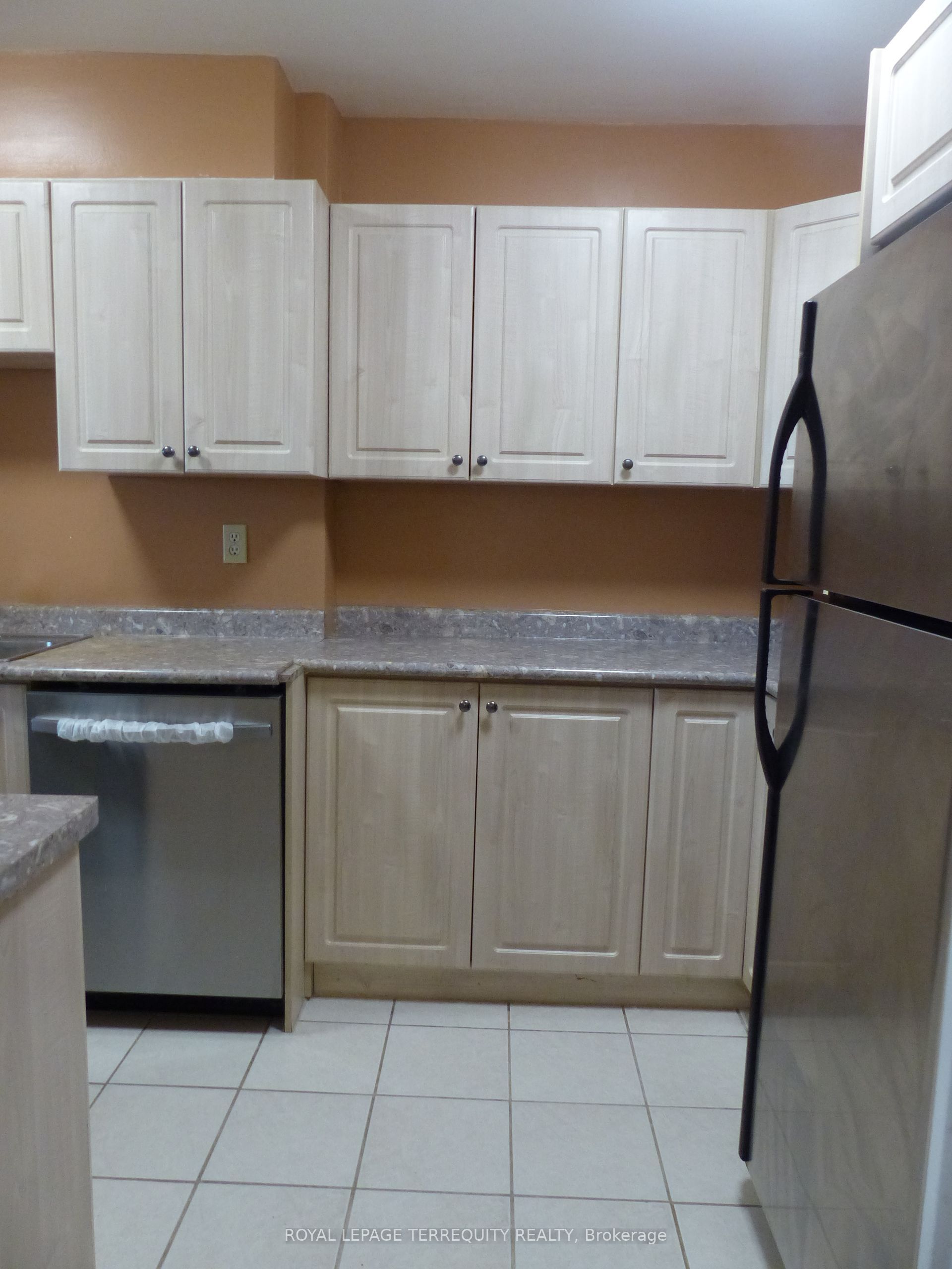 177 Linus Road 906 Property Photo 5