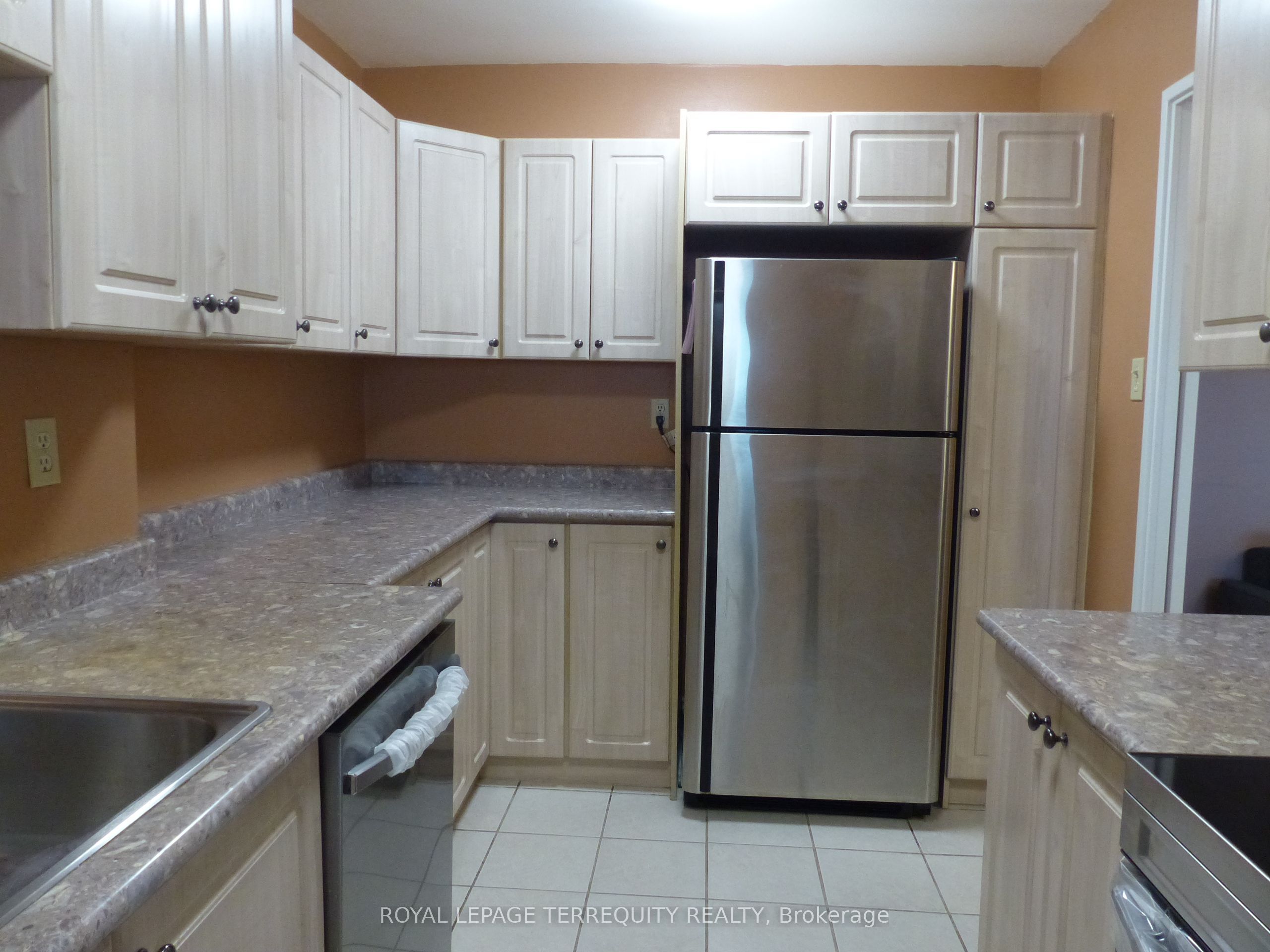 177 Linus Road 906 Property Photo 8