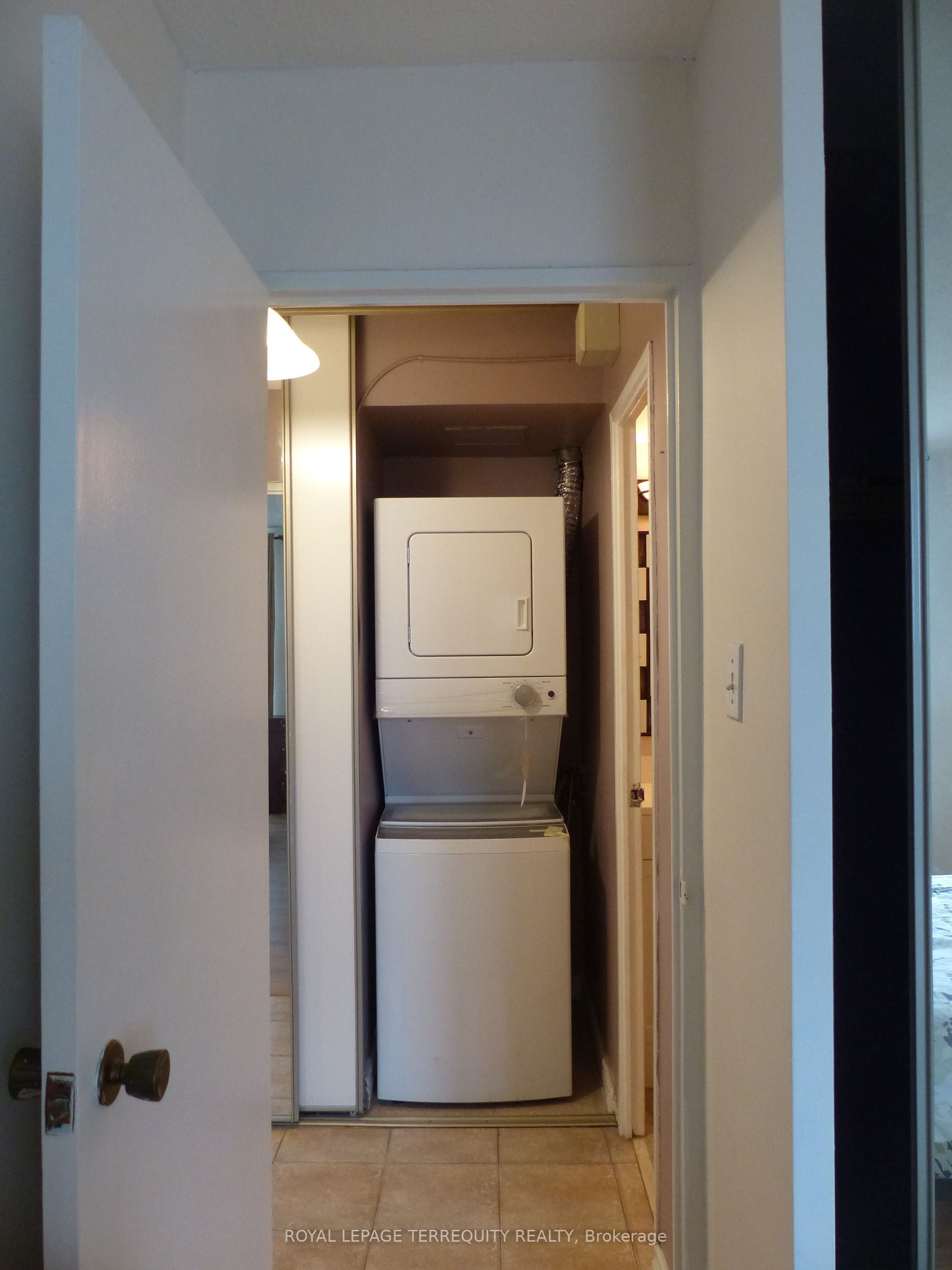 177 Linus Road 906 Property Photo 26