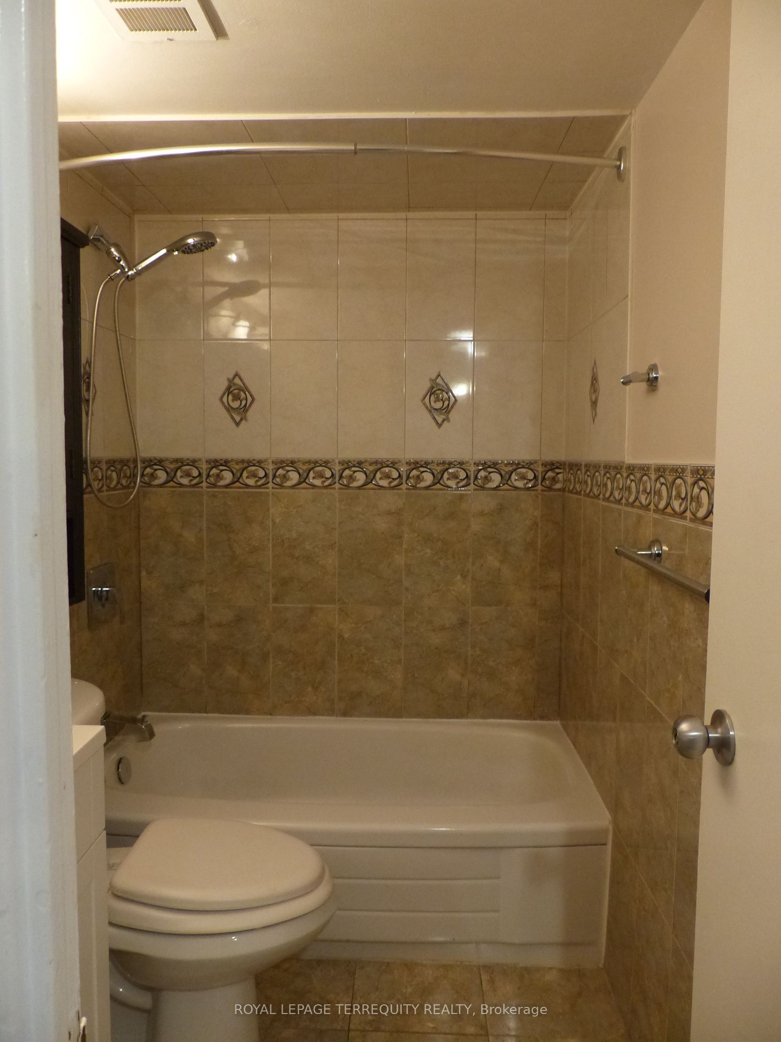 177 Linus Road 906 Property Photo 30