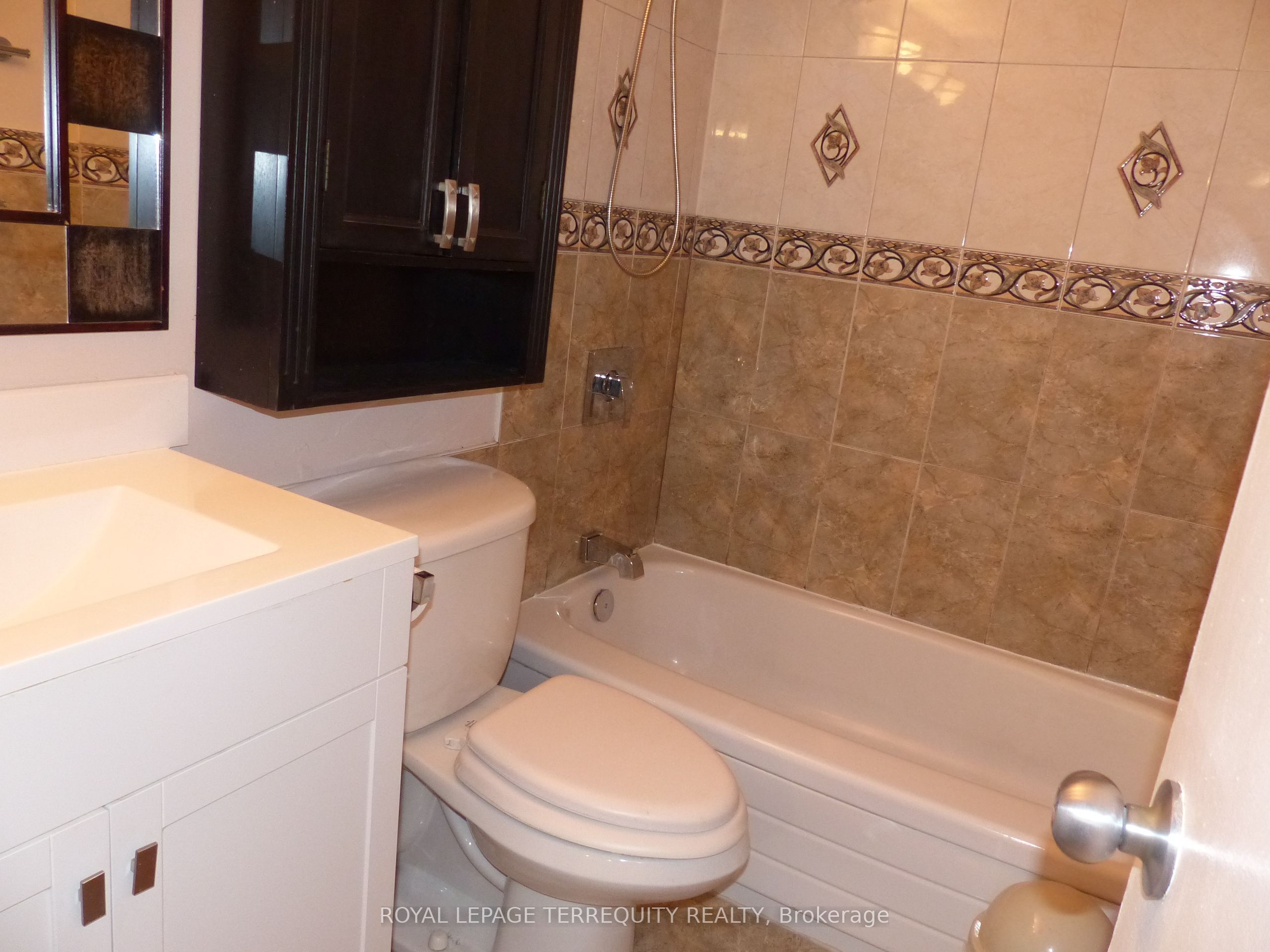 177 Linus Road 906 Property Photo 32