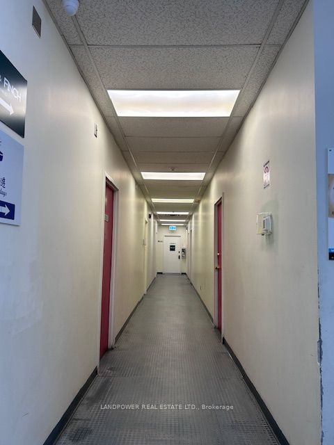 5635 Yonge Street 215 Property Photo 6