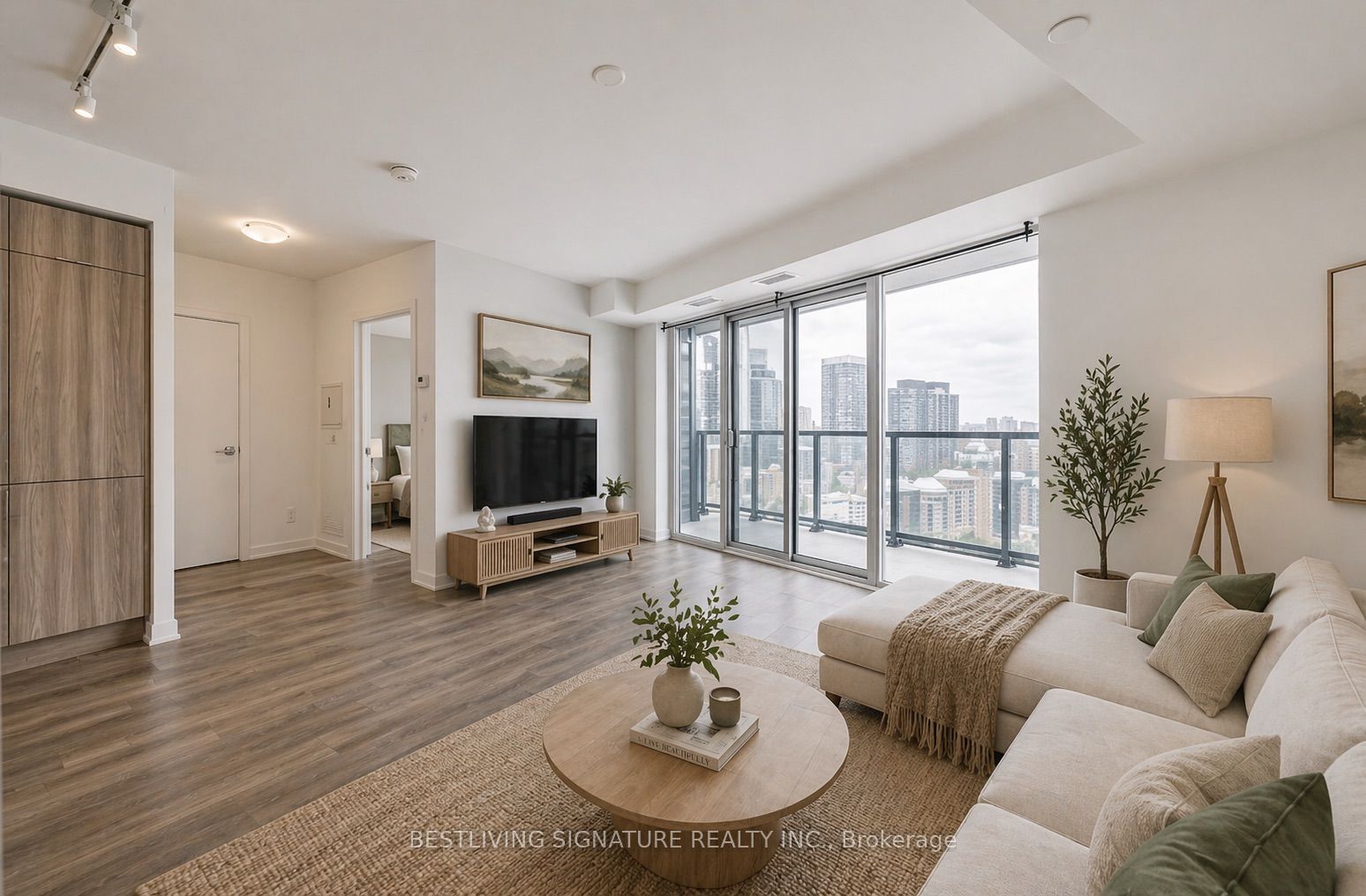 159 Wellesley Street E 3201 Property Photo 4