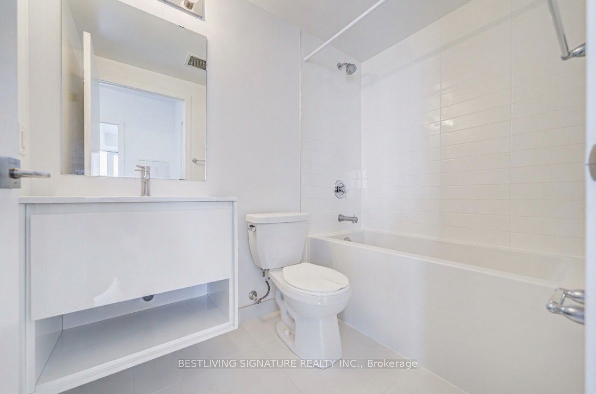 159 Wellesley Street E 3201 Property Photo 8