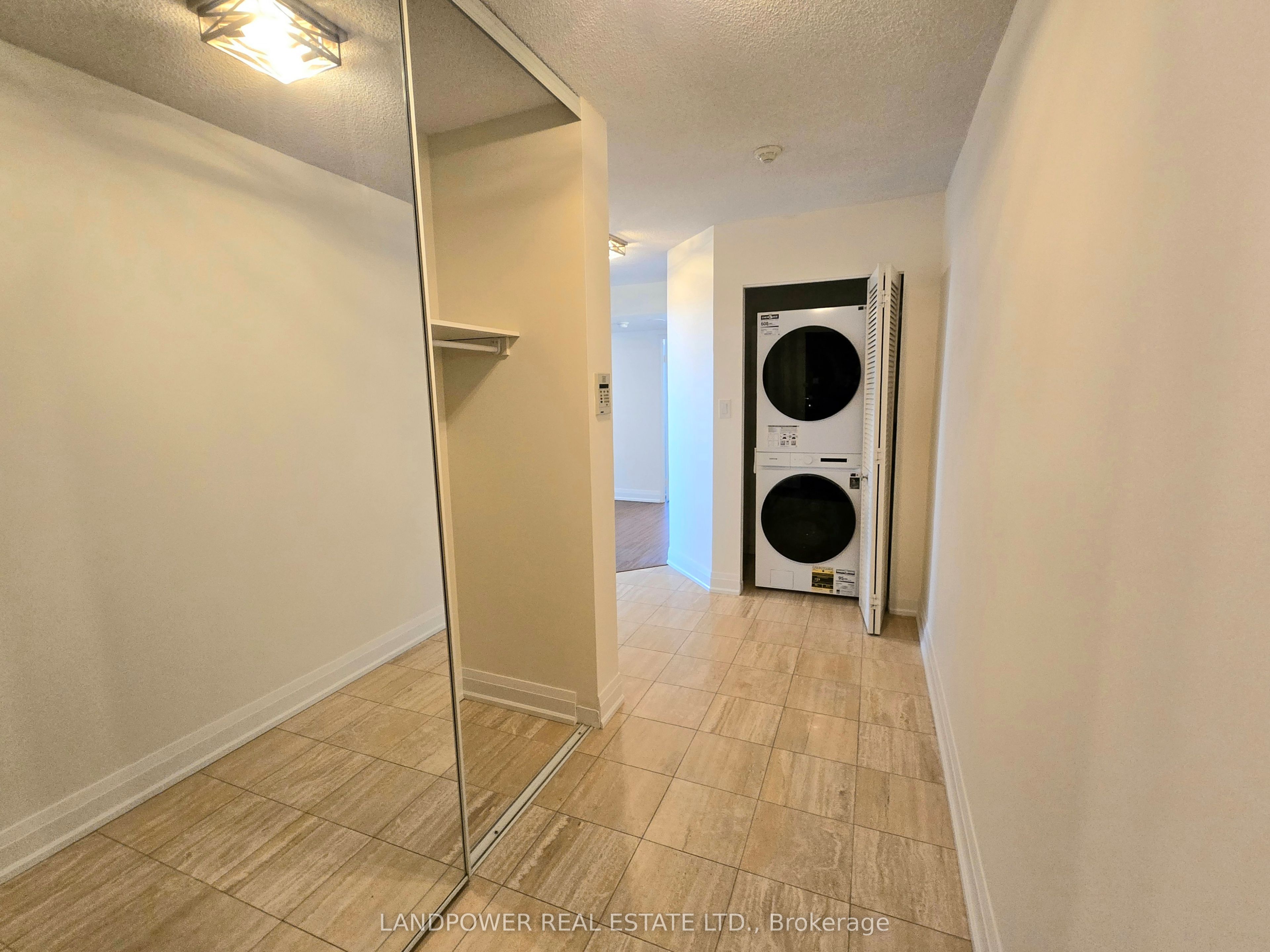 18 Hillcrest Avenue 2110 Property Photo 15