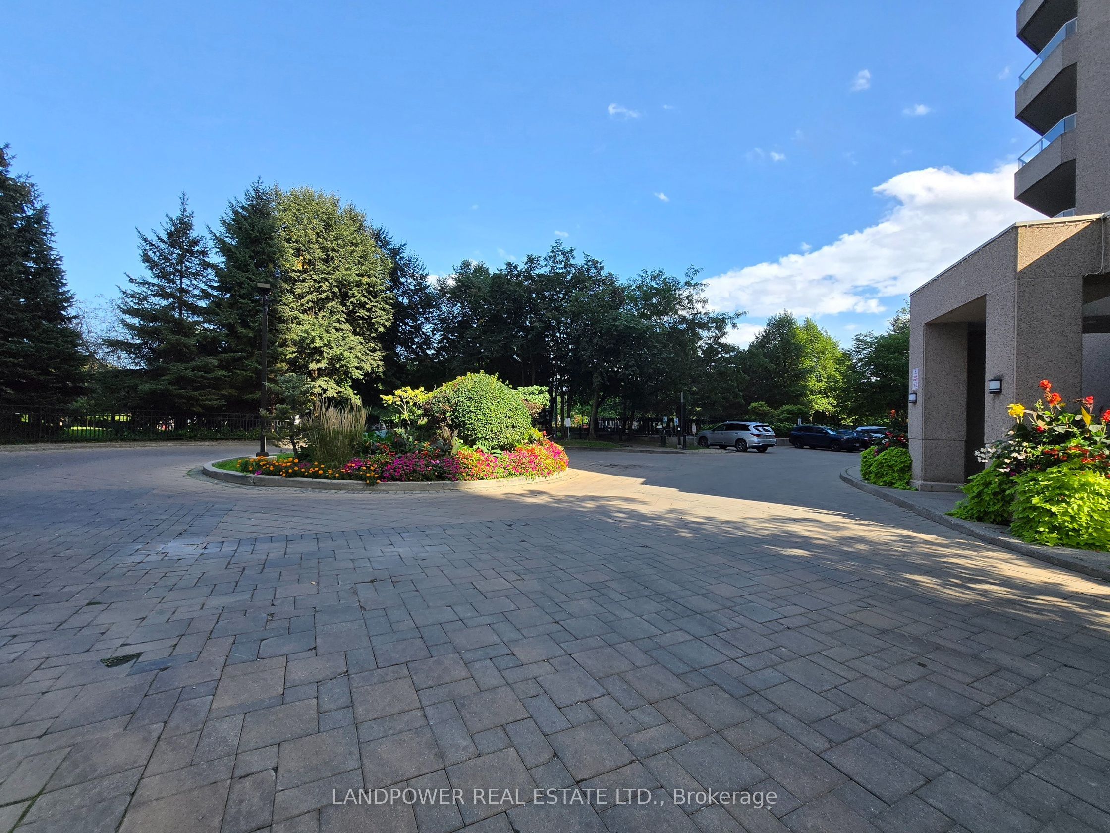 18 Hillcrest Avenue 2110 Property Photo 25