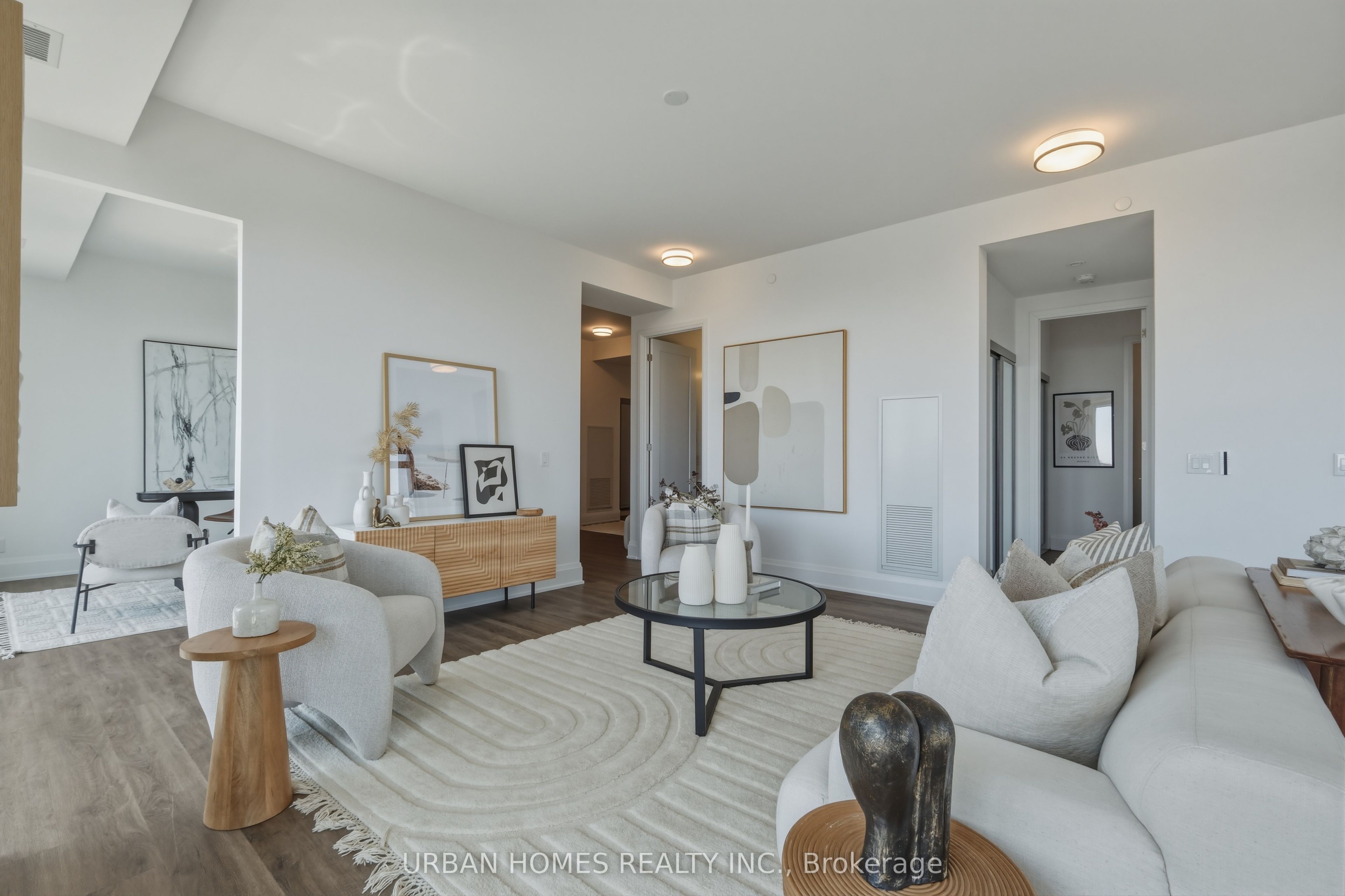65 Broadway Avenue 3602 Property Photo 5