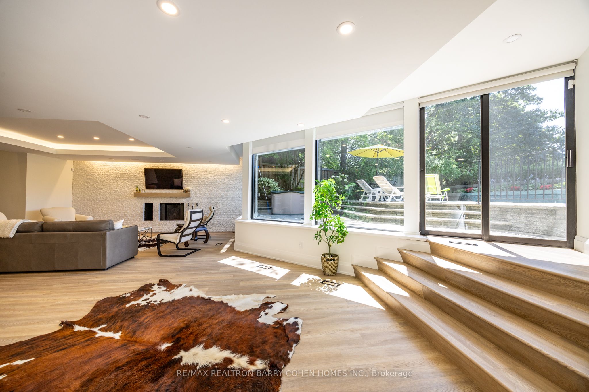 10 Penwood Crescent Property Photo 45