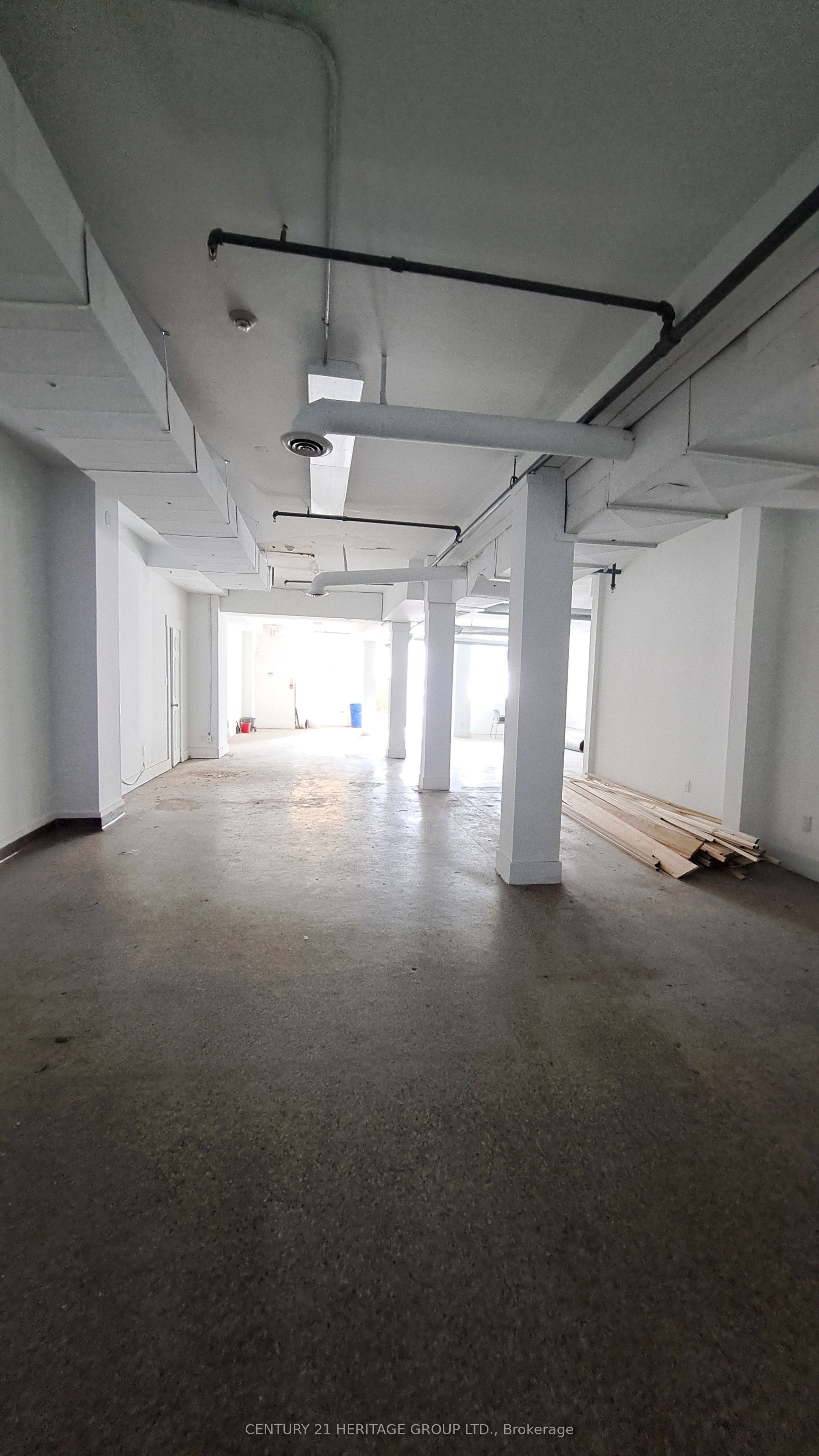 248 Queen Street E Property Photo 15