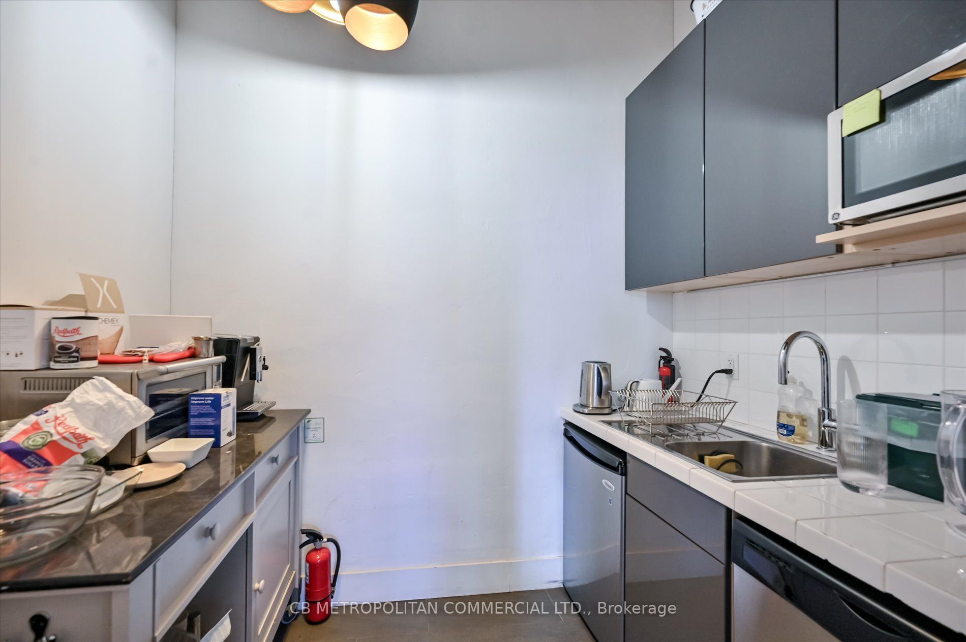 201 Niagara Street Property Photo 14