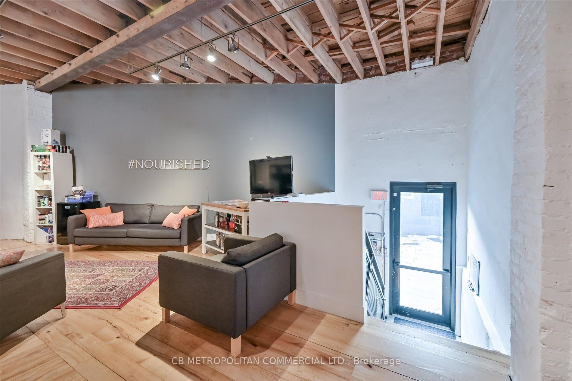 201 Niagara Street Property Photo 27