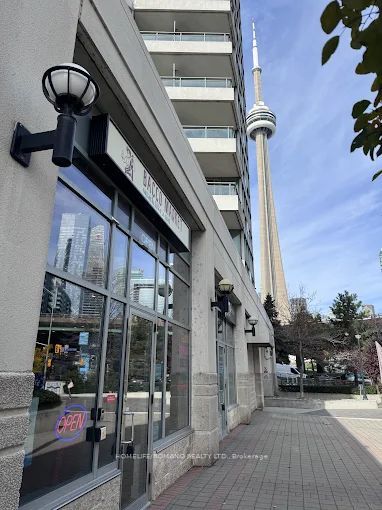 228 Queens Quay W 8 Property Photo 1