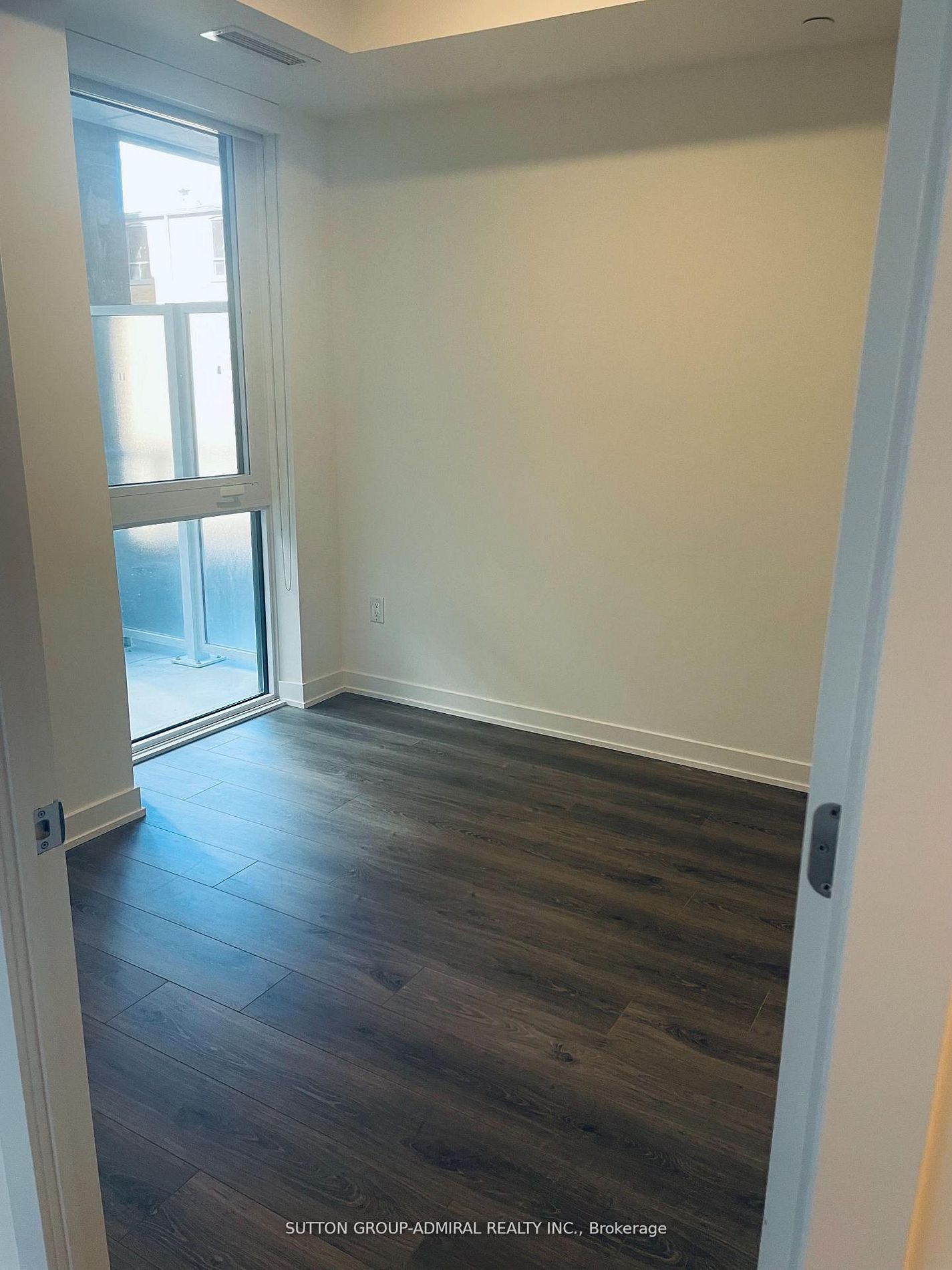 9 Tecumseth Street 306 Property Photo 8