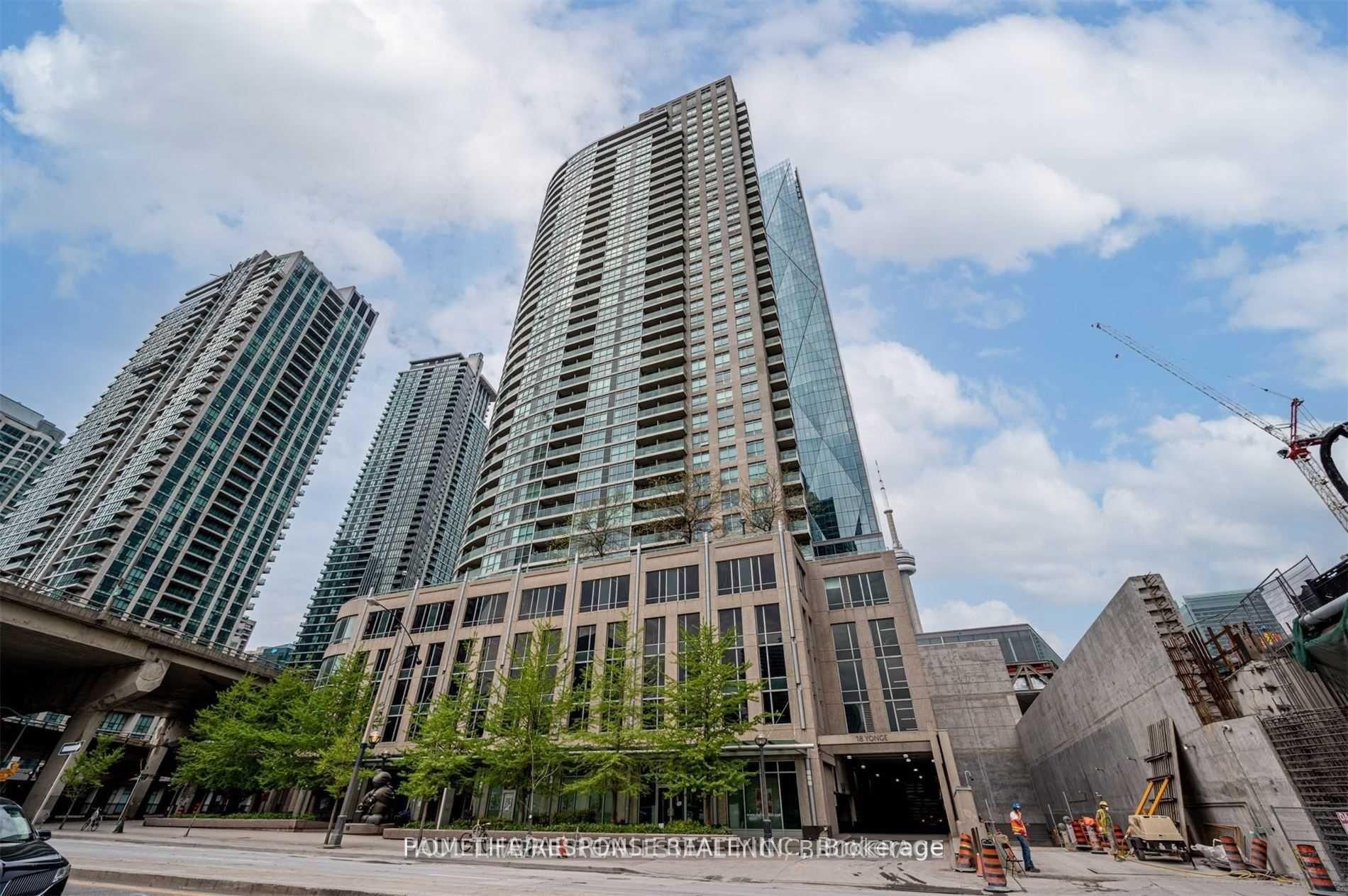 18 Yonge Street 1606 Property Photo 1