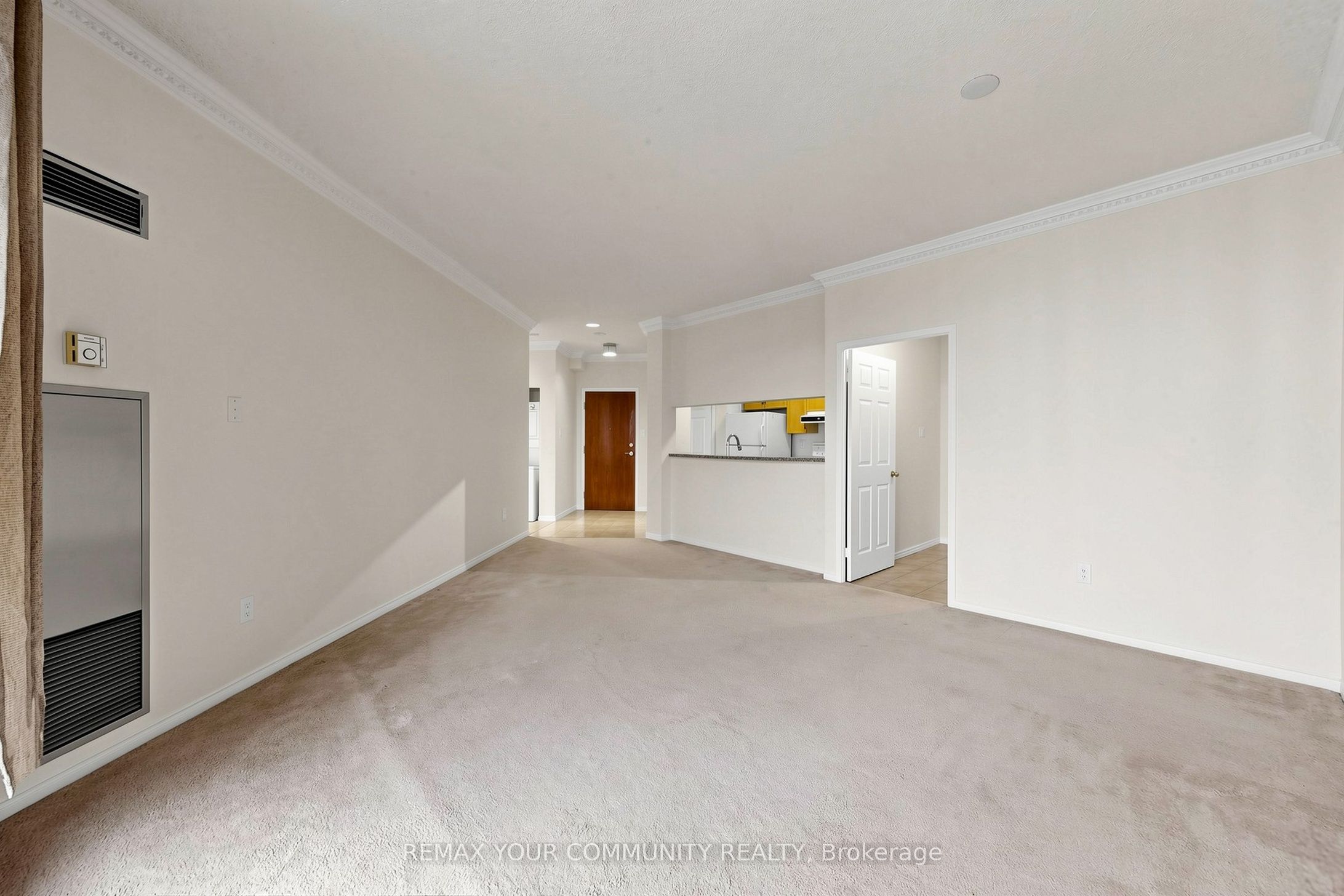 800 Sheppard Avenue W 506 Property Photo 5
