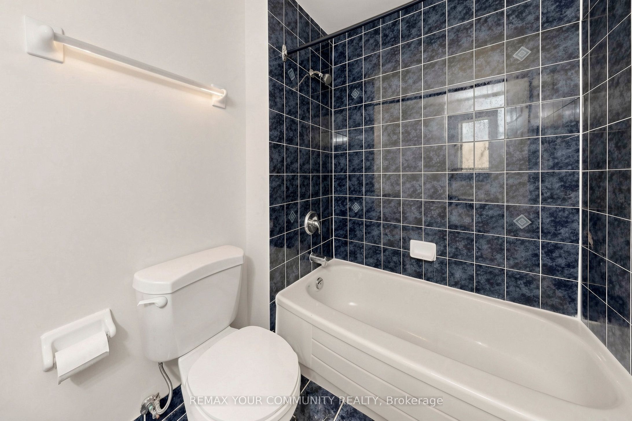 800 Sheppard Avenue W 506 Property Photo 15