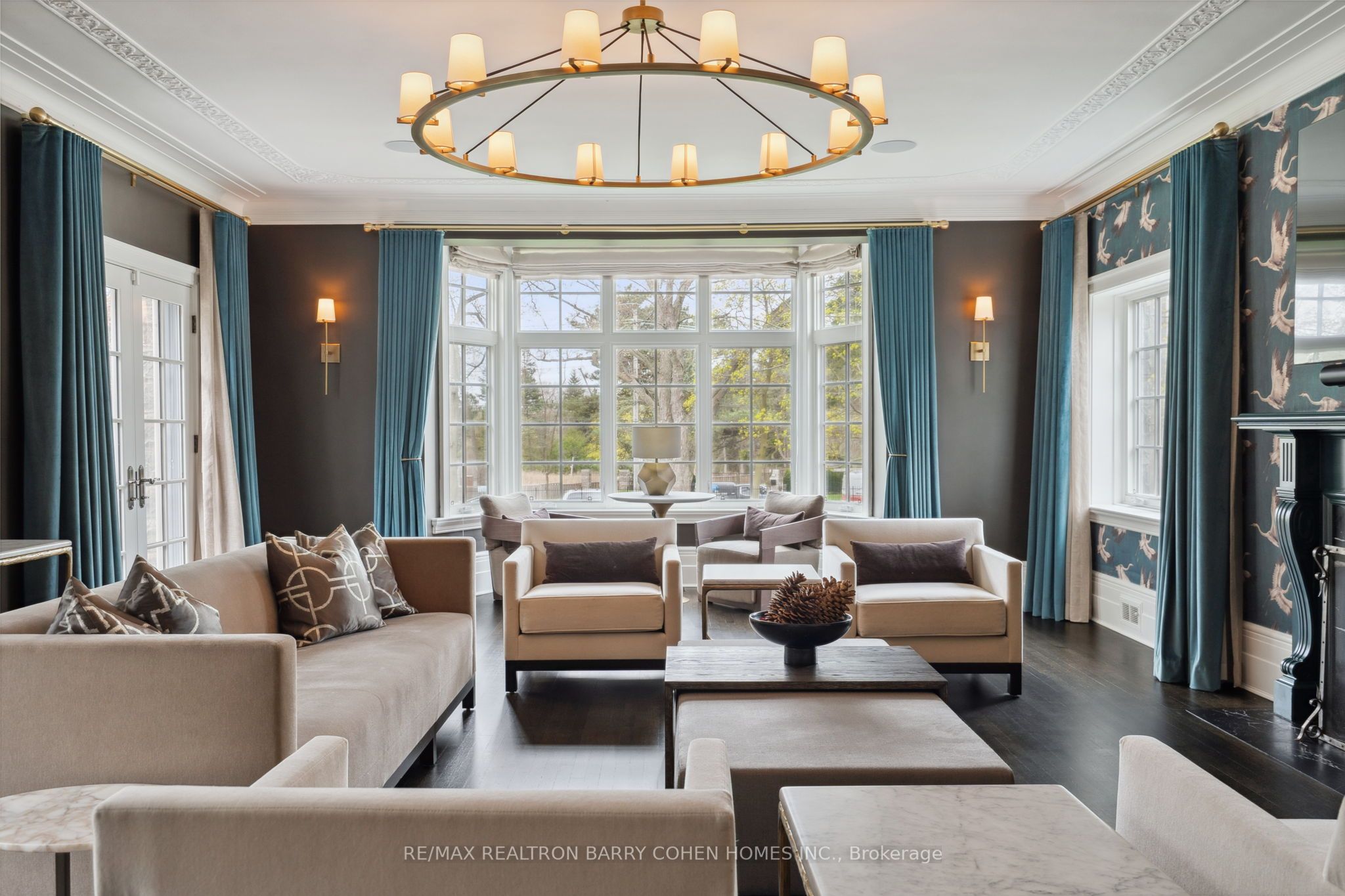 15 Park Lane Circle Property Photo 6