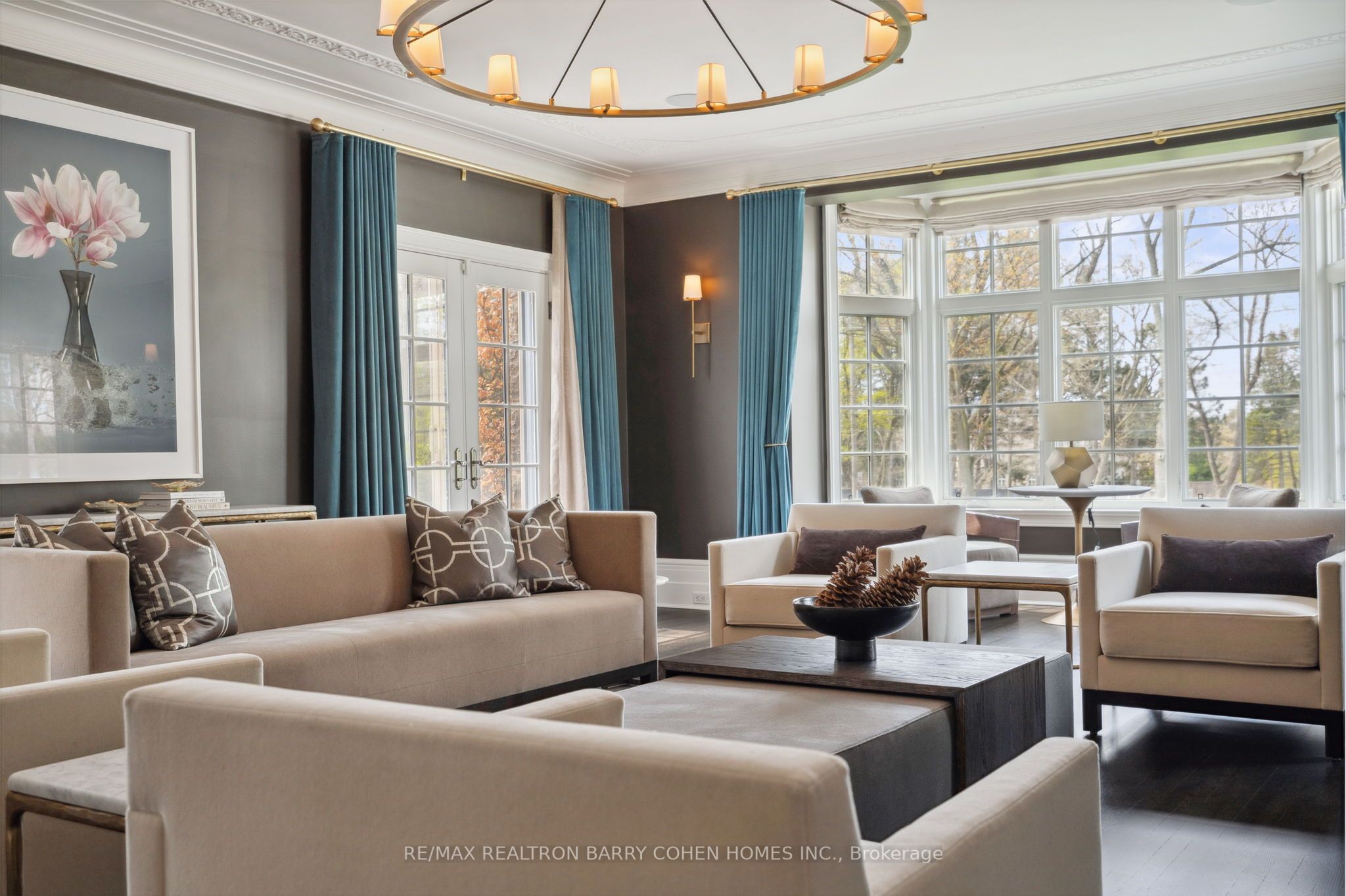 15 Park Lane Circle Property Photo 7