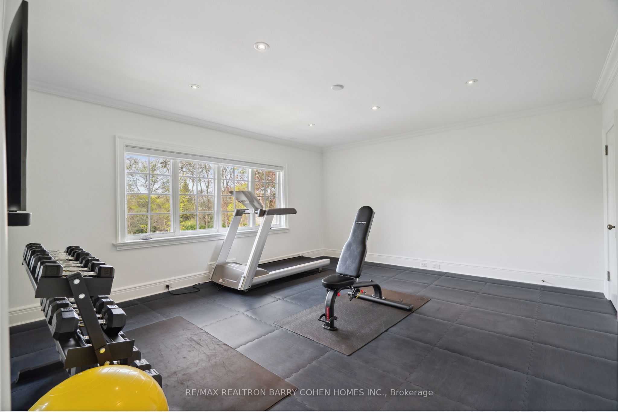 15 Park Lane Circle Property Photo 31