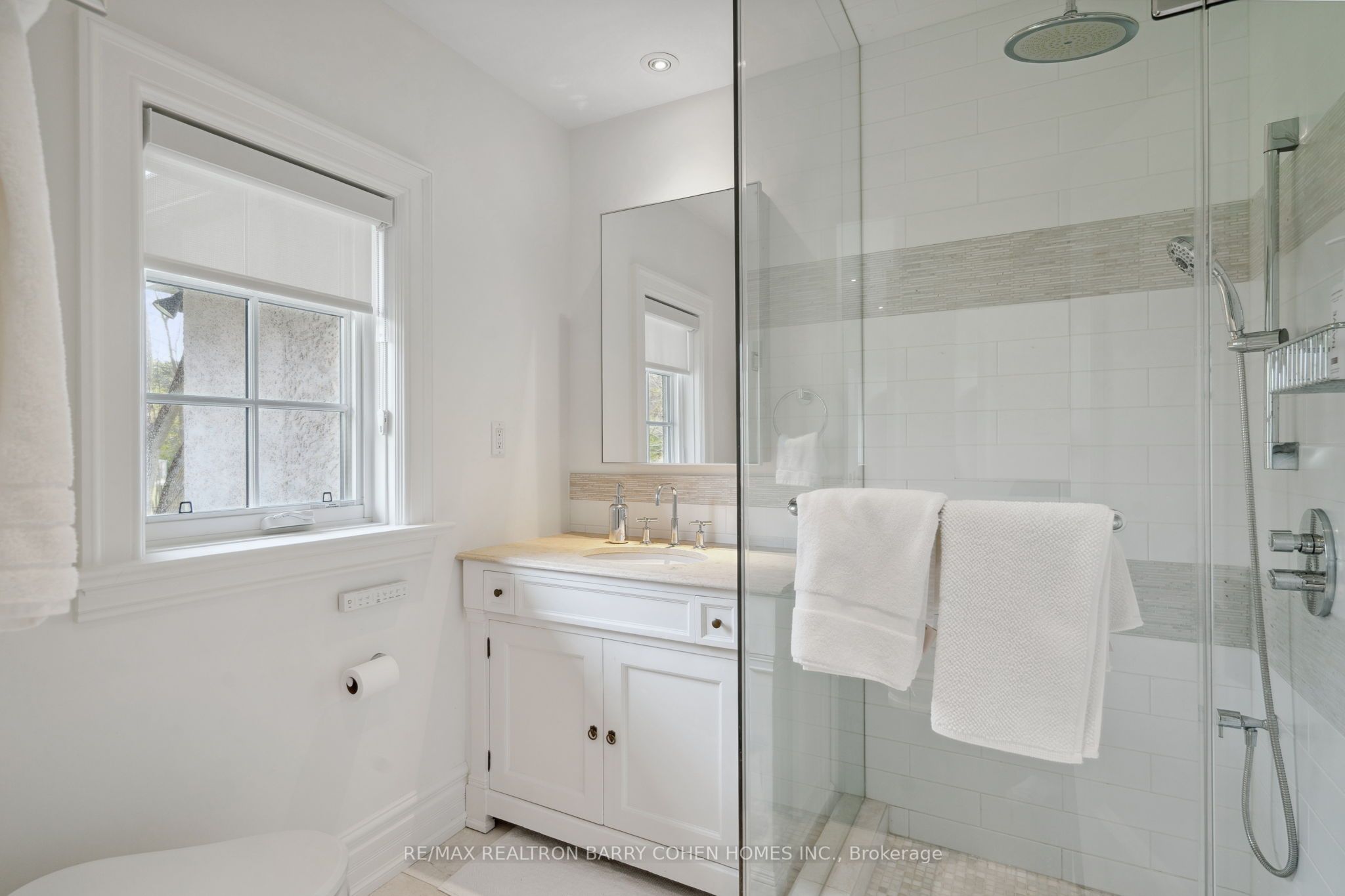 15 Park Lane Circle Property Photo 32