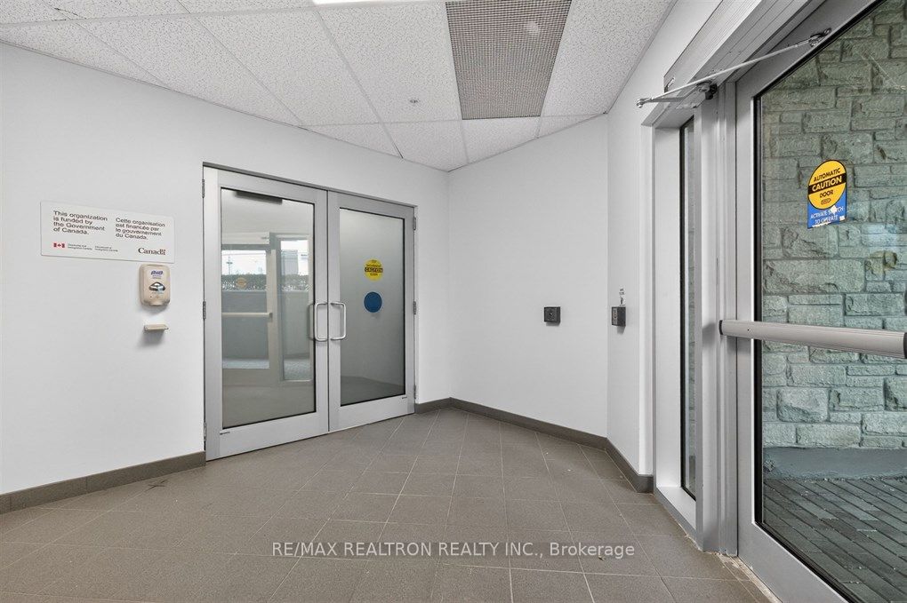 685 Sheppard Avenue E G01 - G07 Property Photo 4