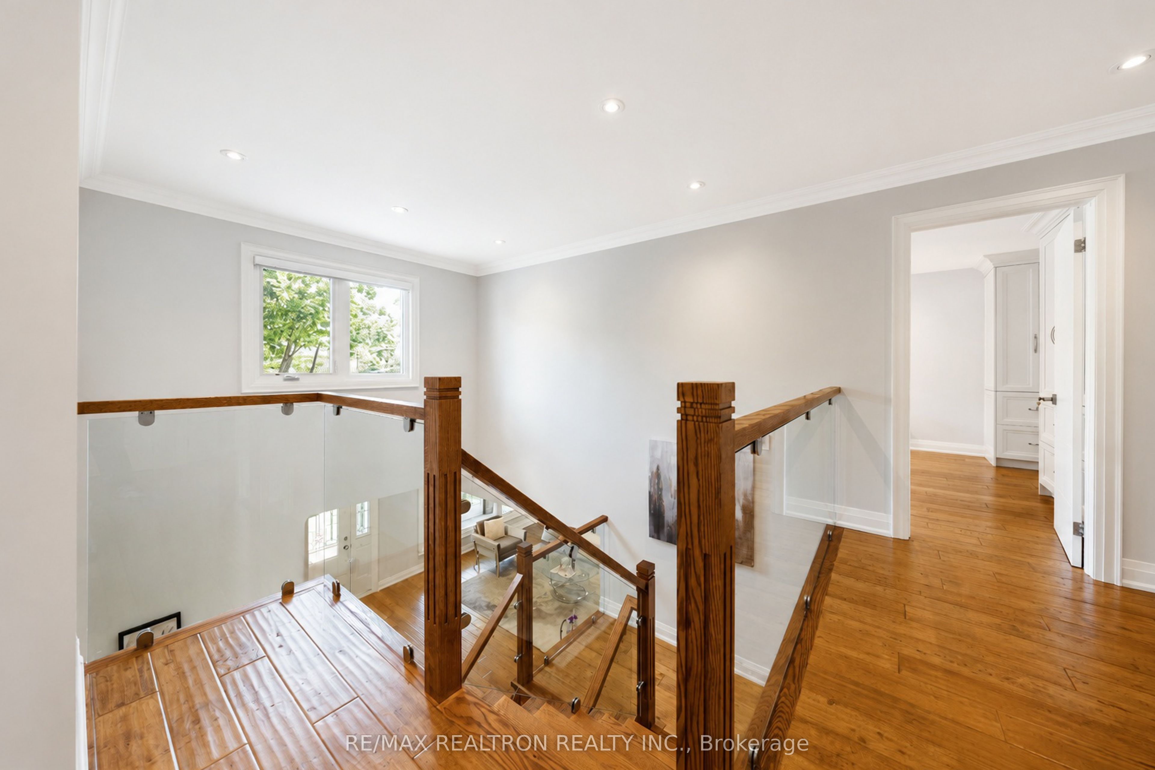 90 Holmes Avenue Property Photo 21