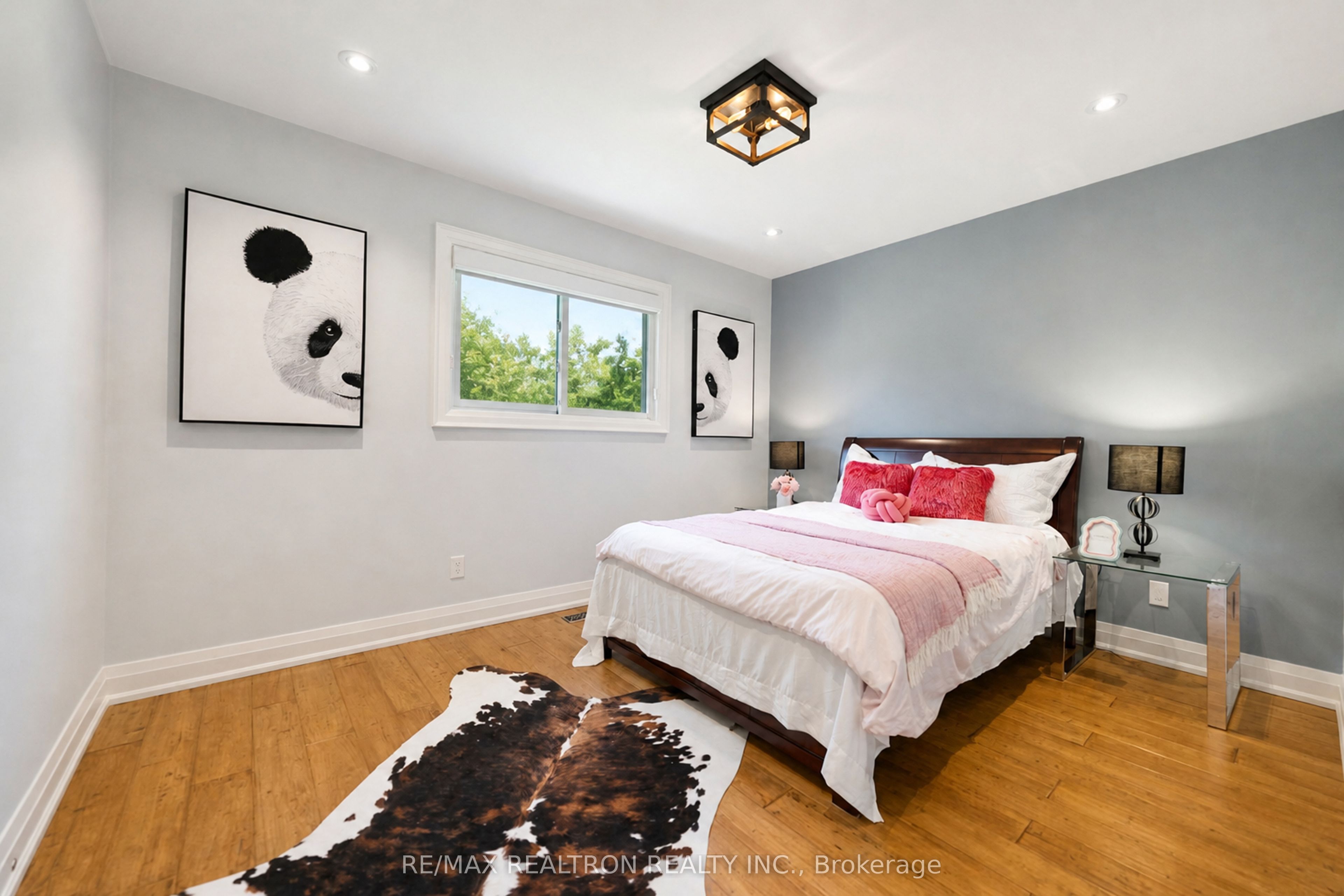90 Holmes Avenue Property Photo 29