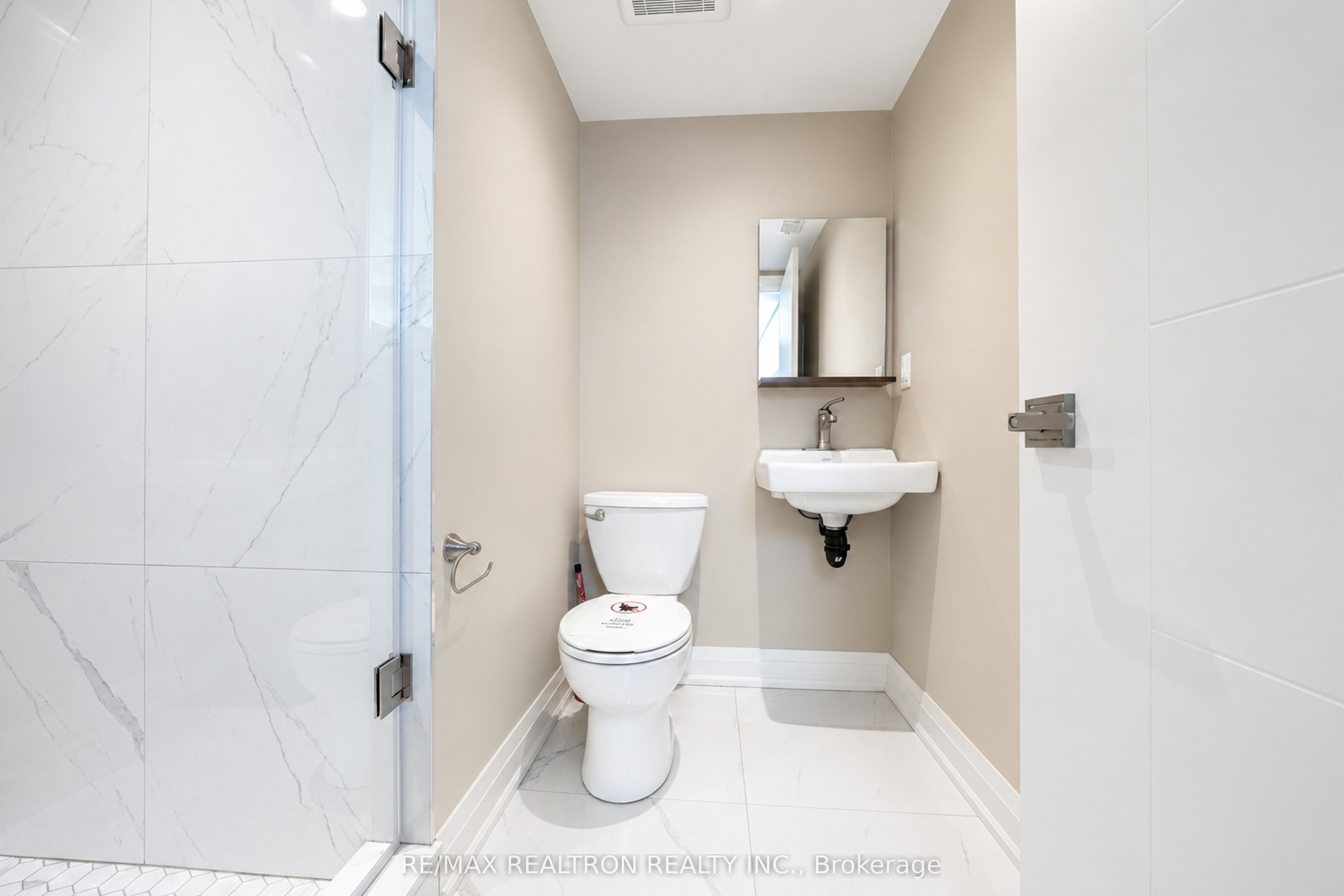 90 Holmes Avenue Property Photo 42