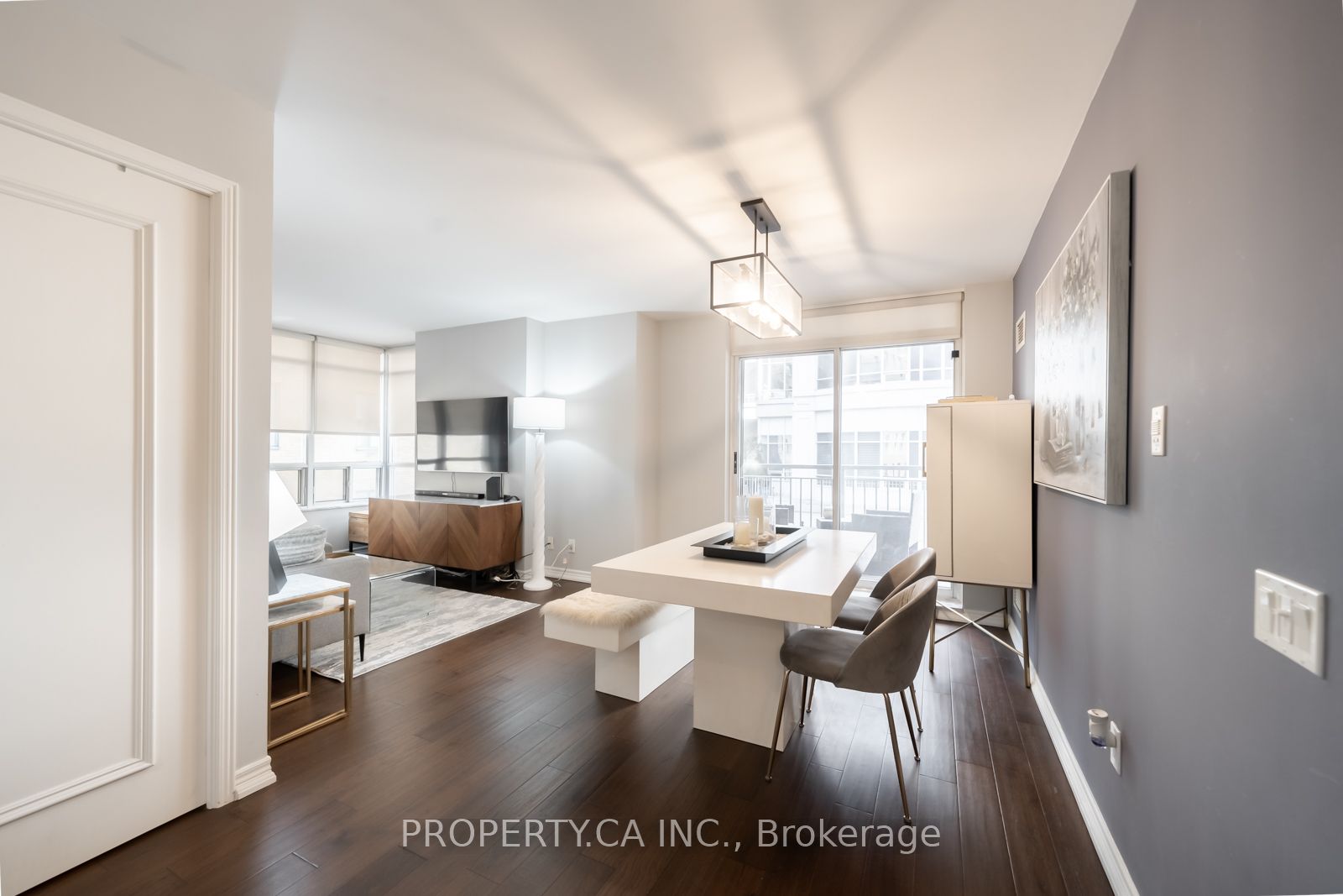 60 St Clair Avenue W 202 Property Photo 1