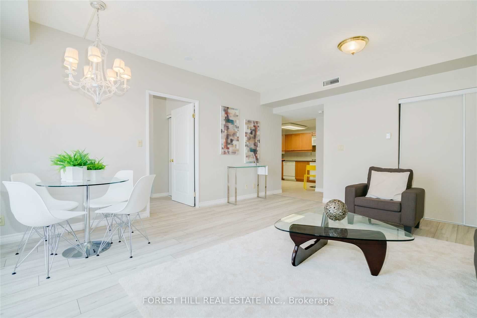 9 Greenbriar Road 103 Property Photo 6