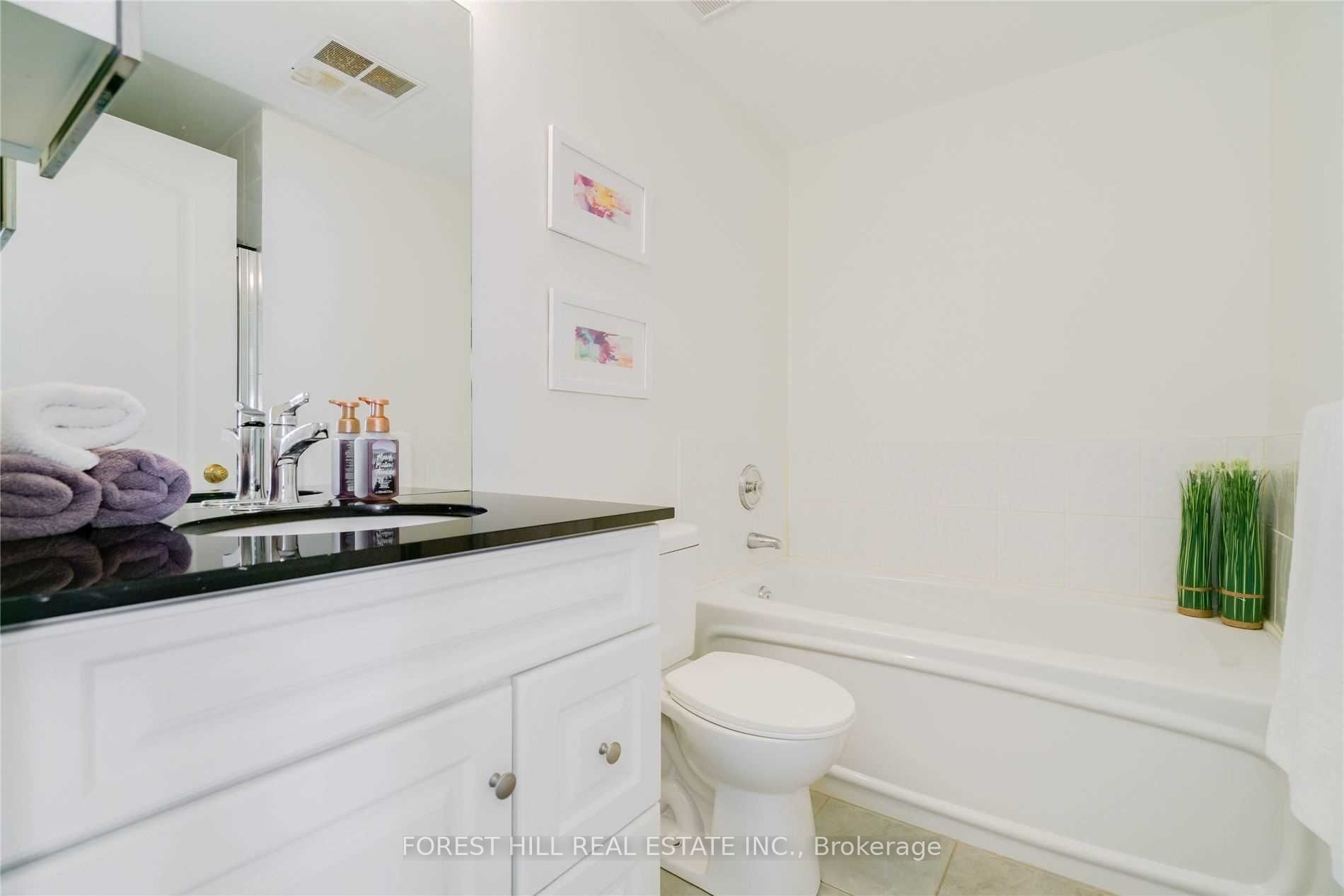 9 Greenbriar Road 103 Property Photo 14