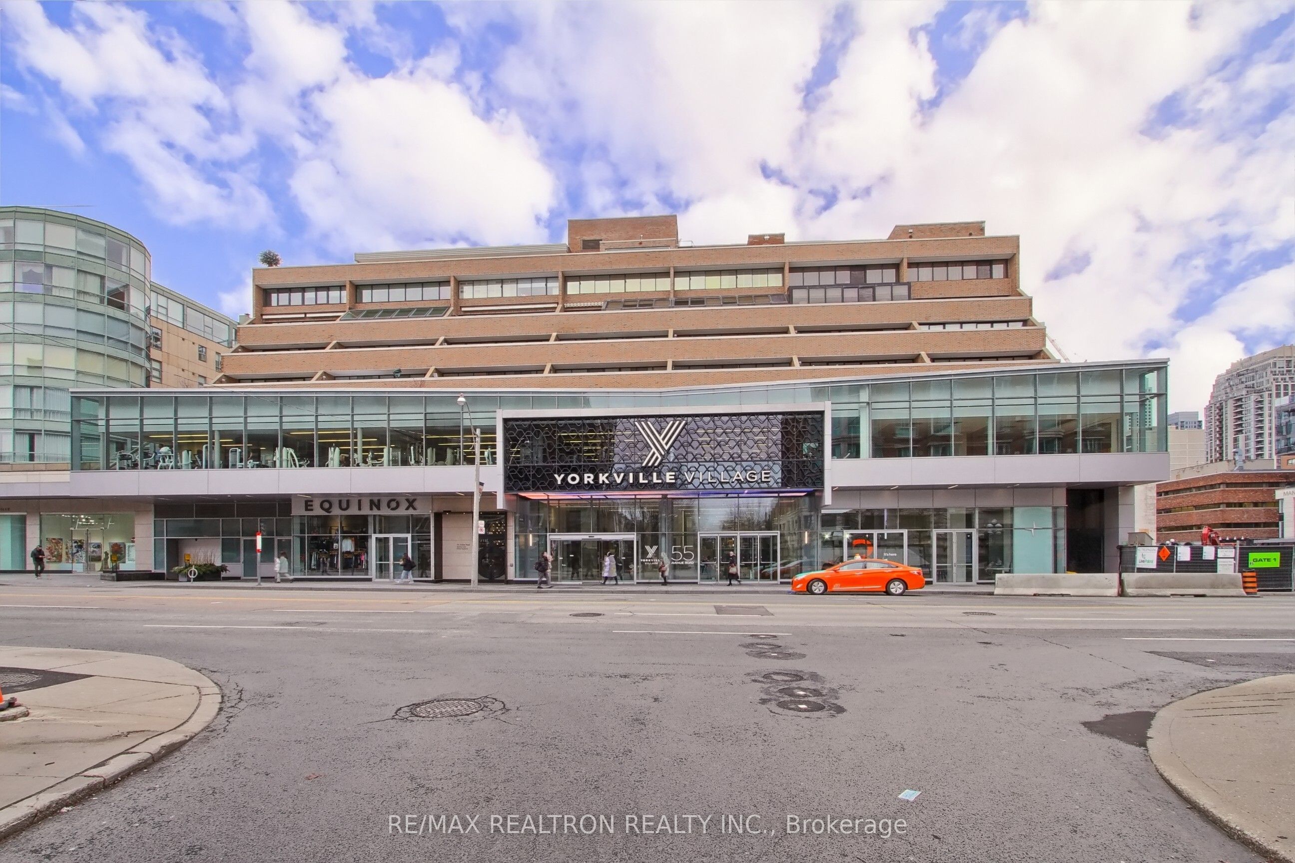 55A Avenue Road 406