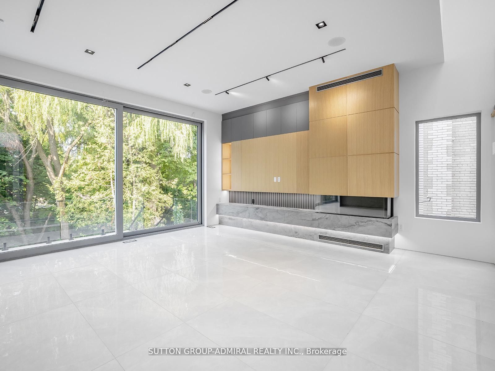157 Old Forest Hill Road Property Photo 10