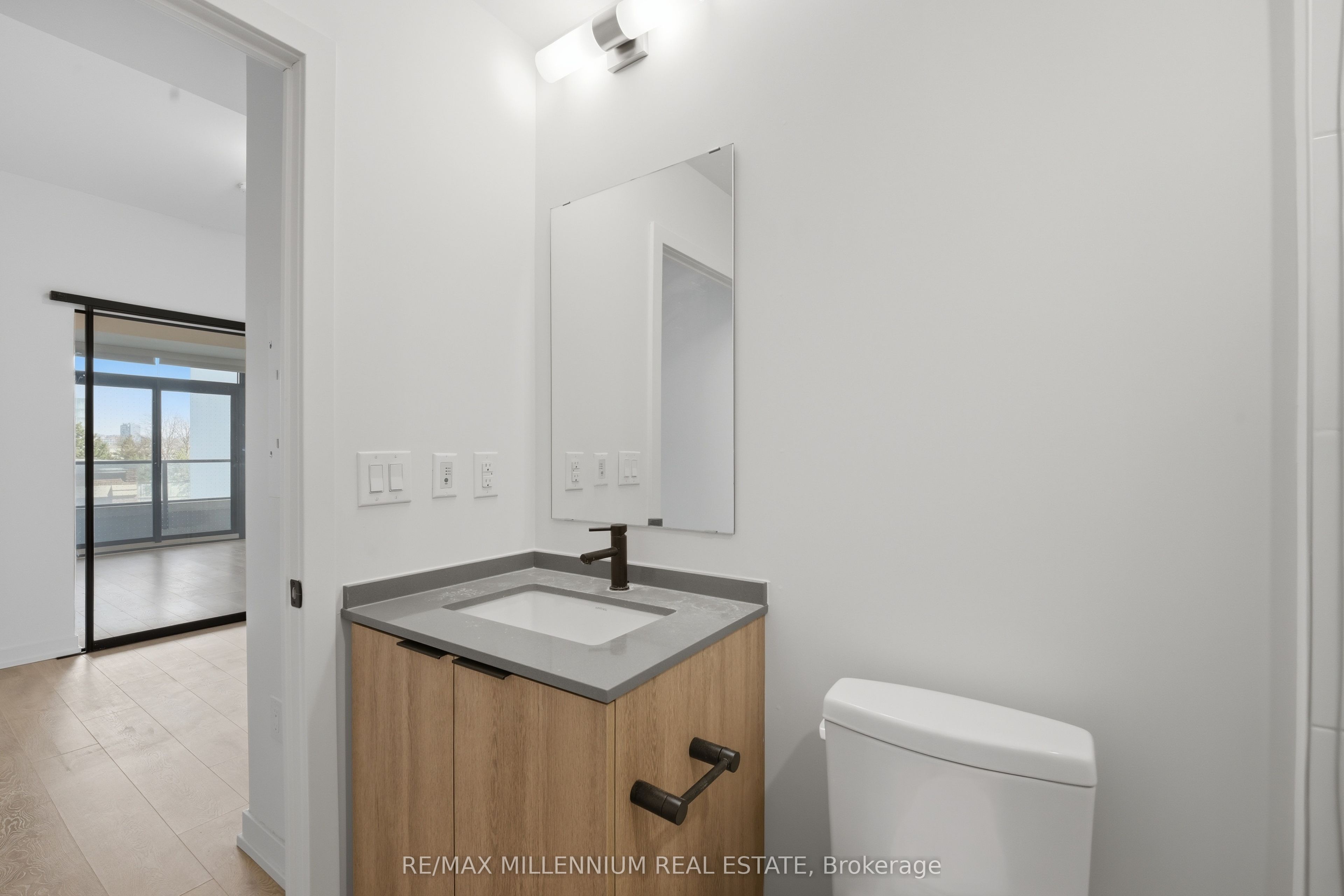 181 Sterling Road 314 Property Photo 16