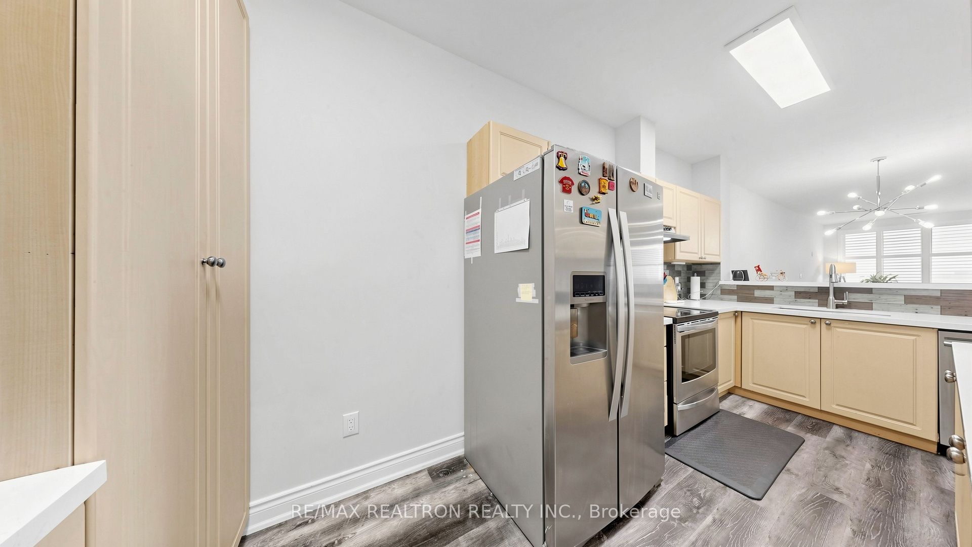 10 Gateway Boulevard 616 Property Photo 29