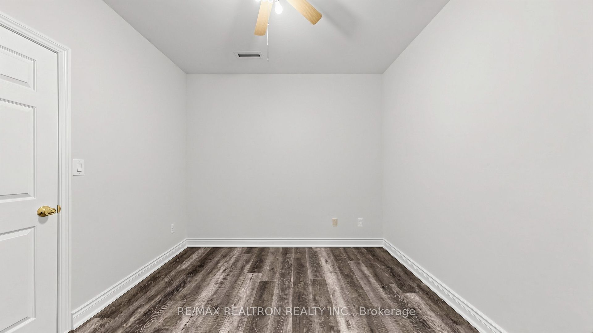 10 Gateway Boulevard 616 Property Photo 32