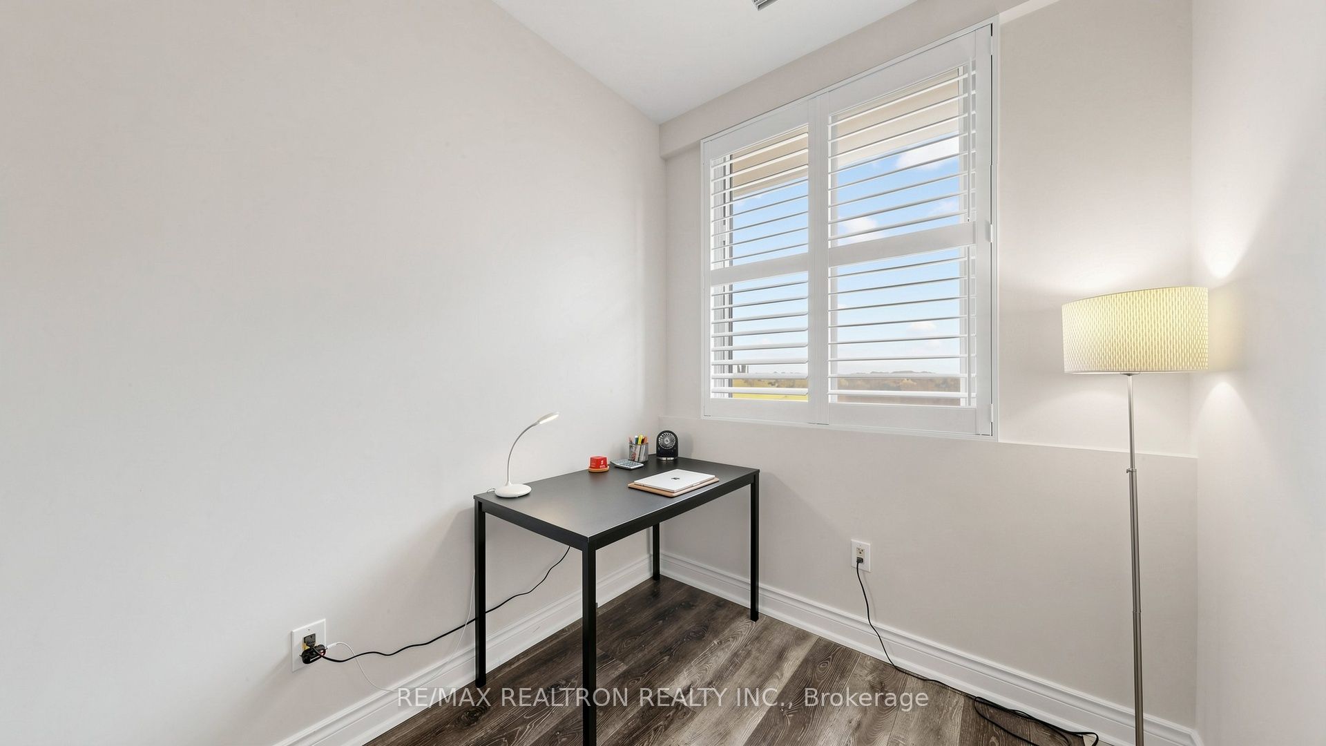 10 Gateway Boulevard 616 Property Photo 44