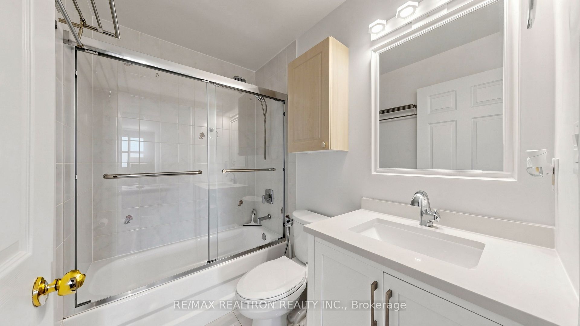 10 Gateway Boulevard 616 Property Photo 45