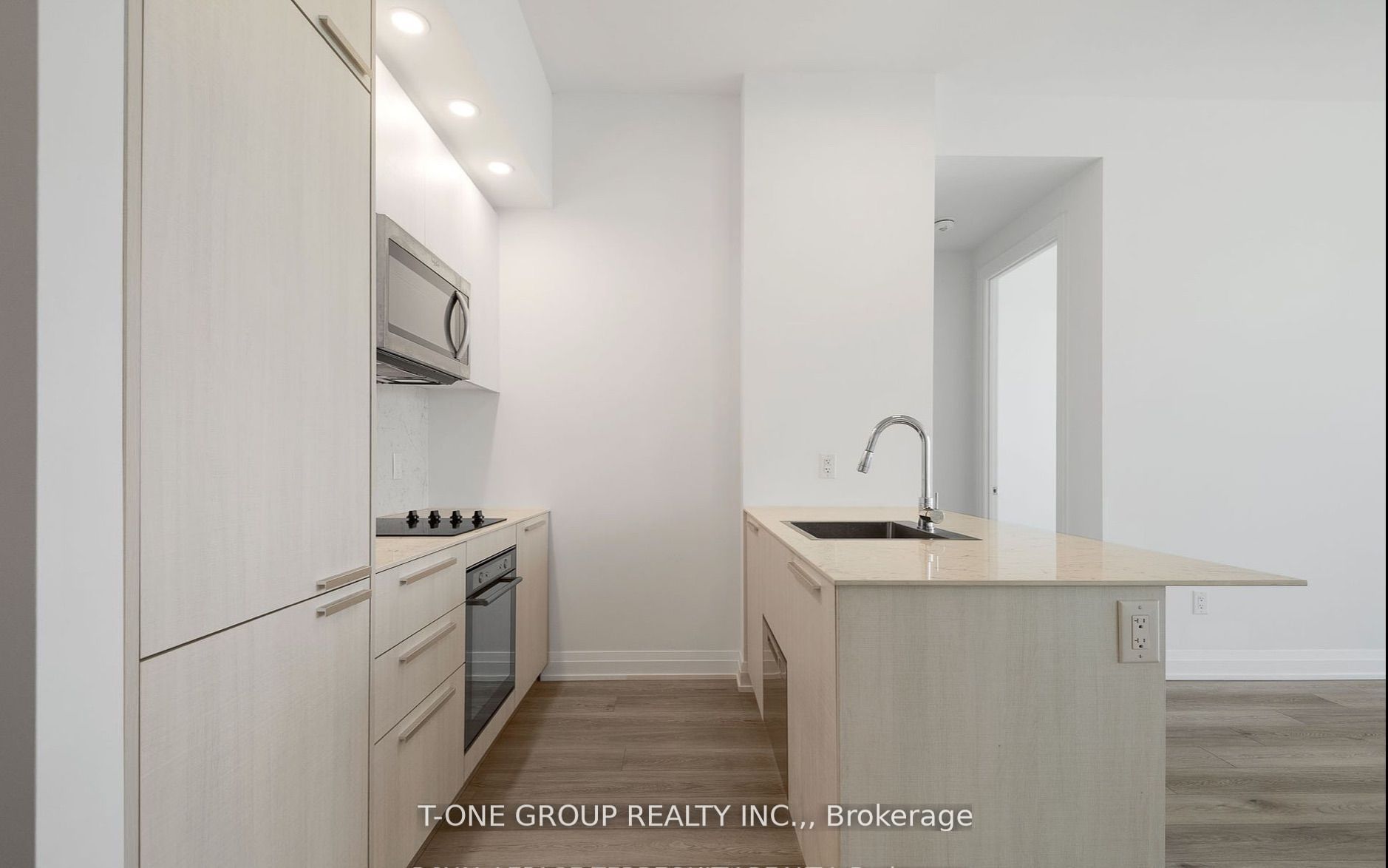 75 Canterbury Place Ph107 Property Photo 5