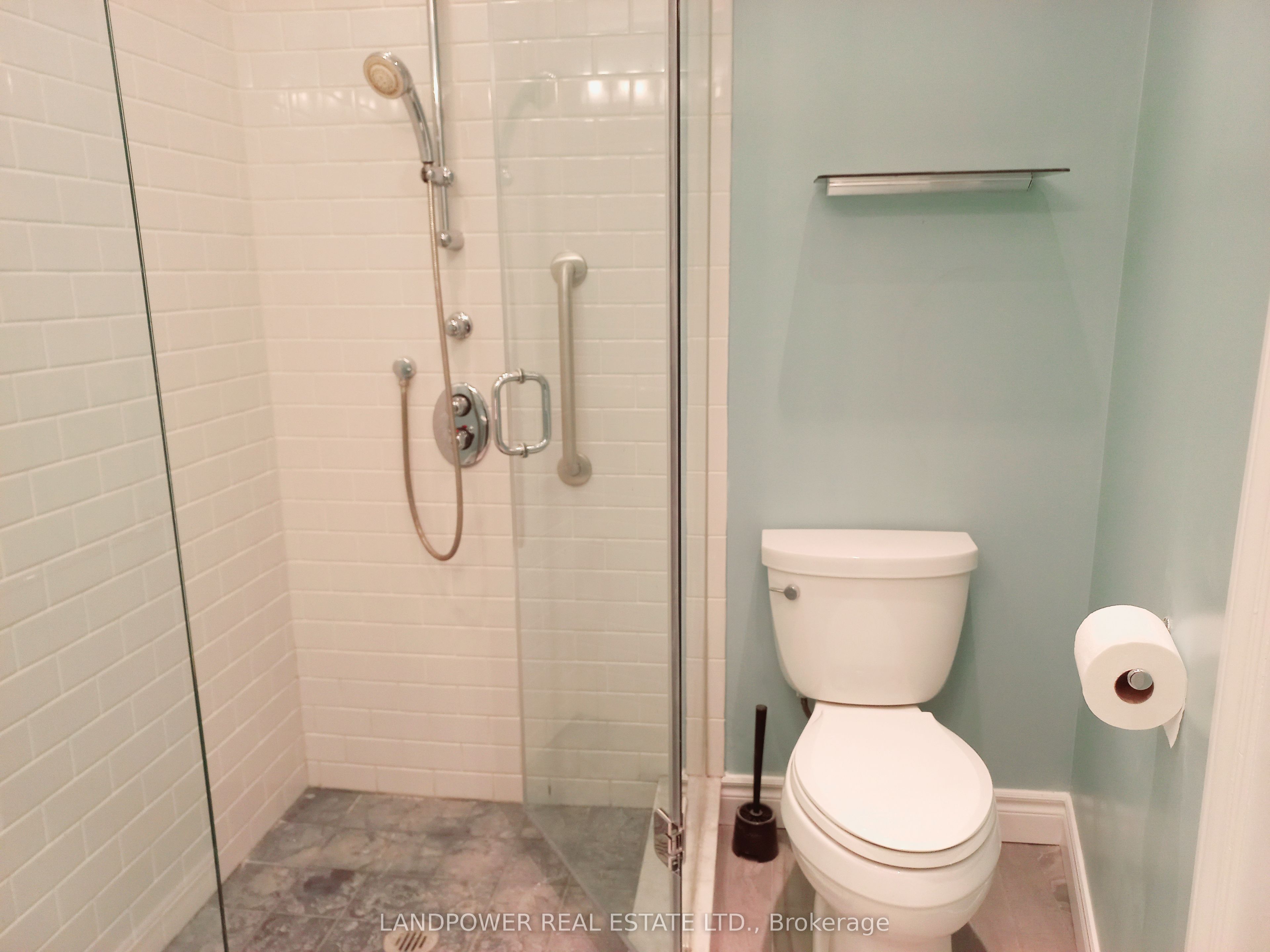 8 Clareville Crescent Property Photo 6