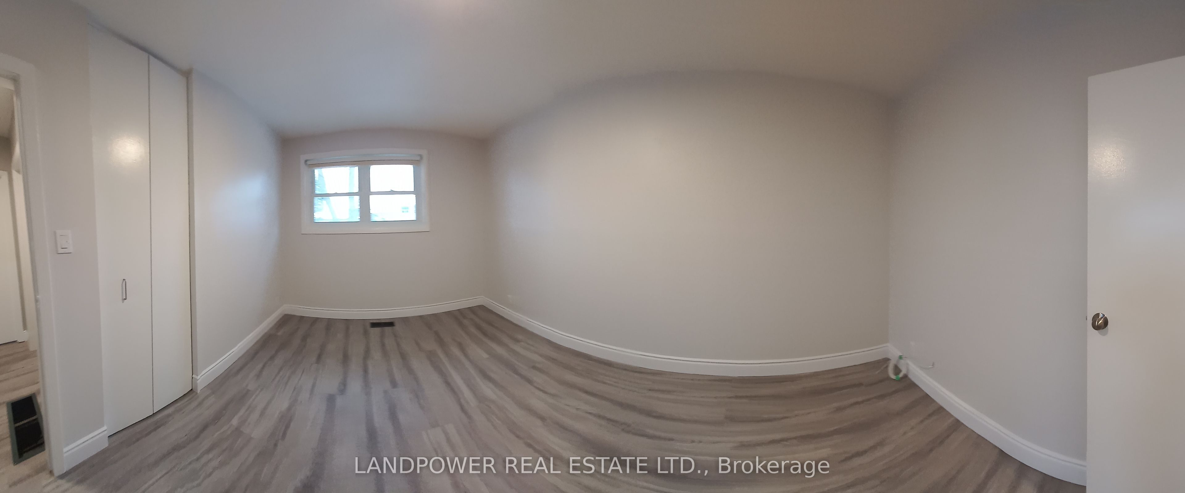 8 Clareville Crescent Property Photo 12