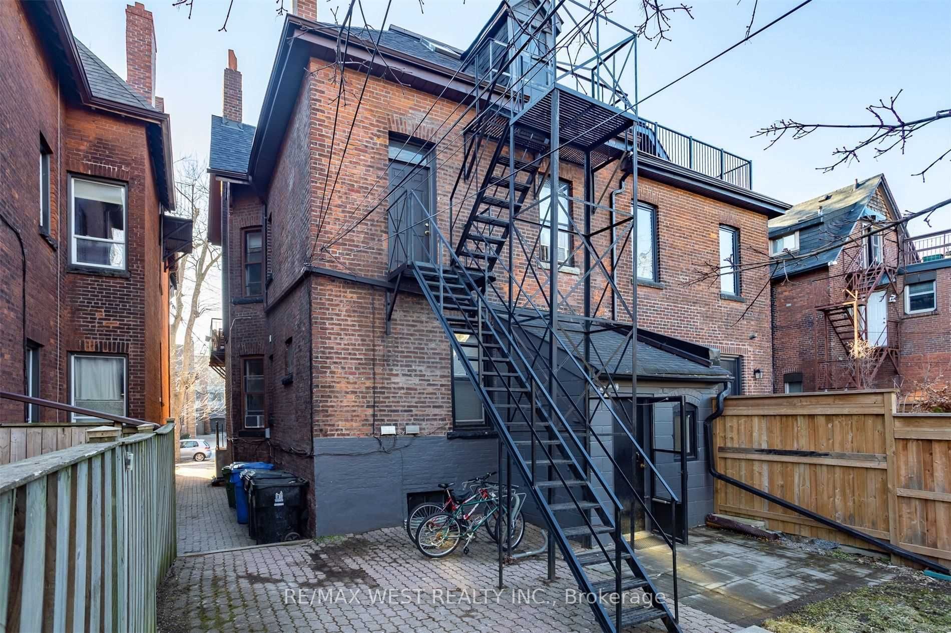 125 Madison Avenue Property Photo 4