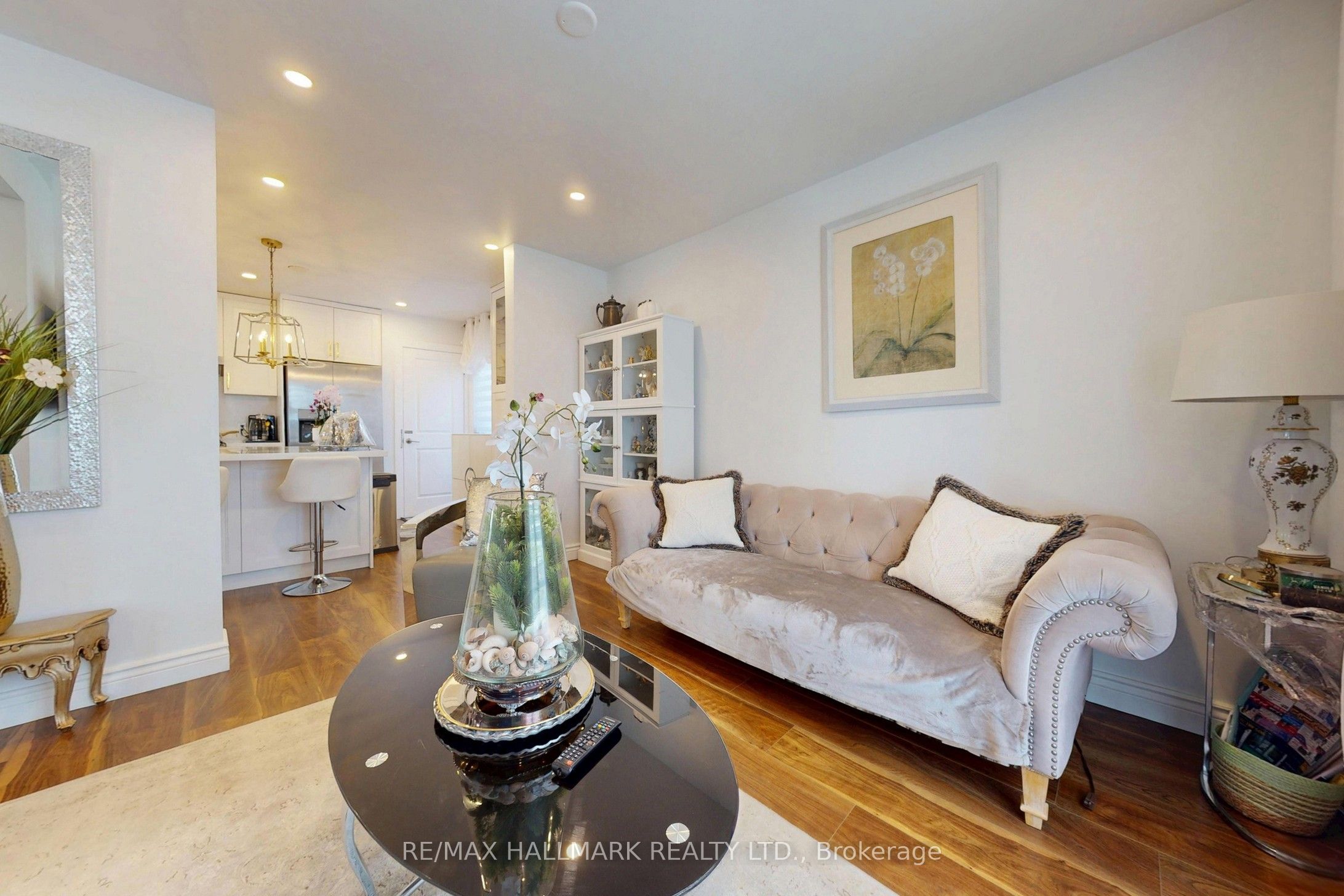 96 Searle Avenue Property Photo 3