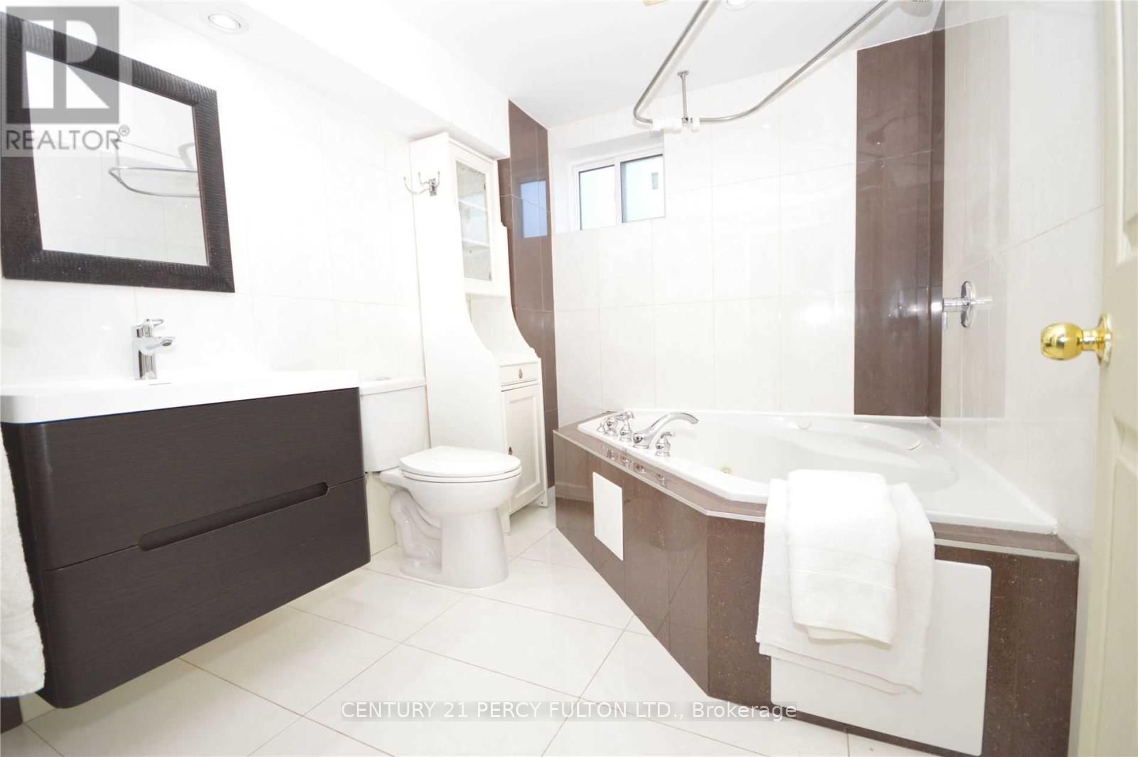 66 Acton Avenue Property Photo 23